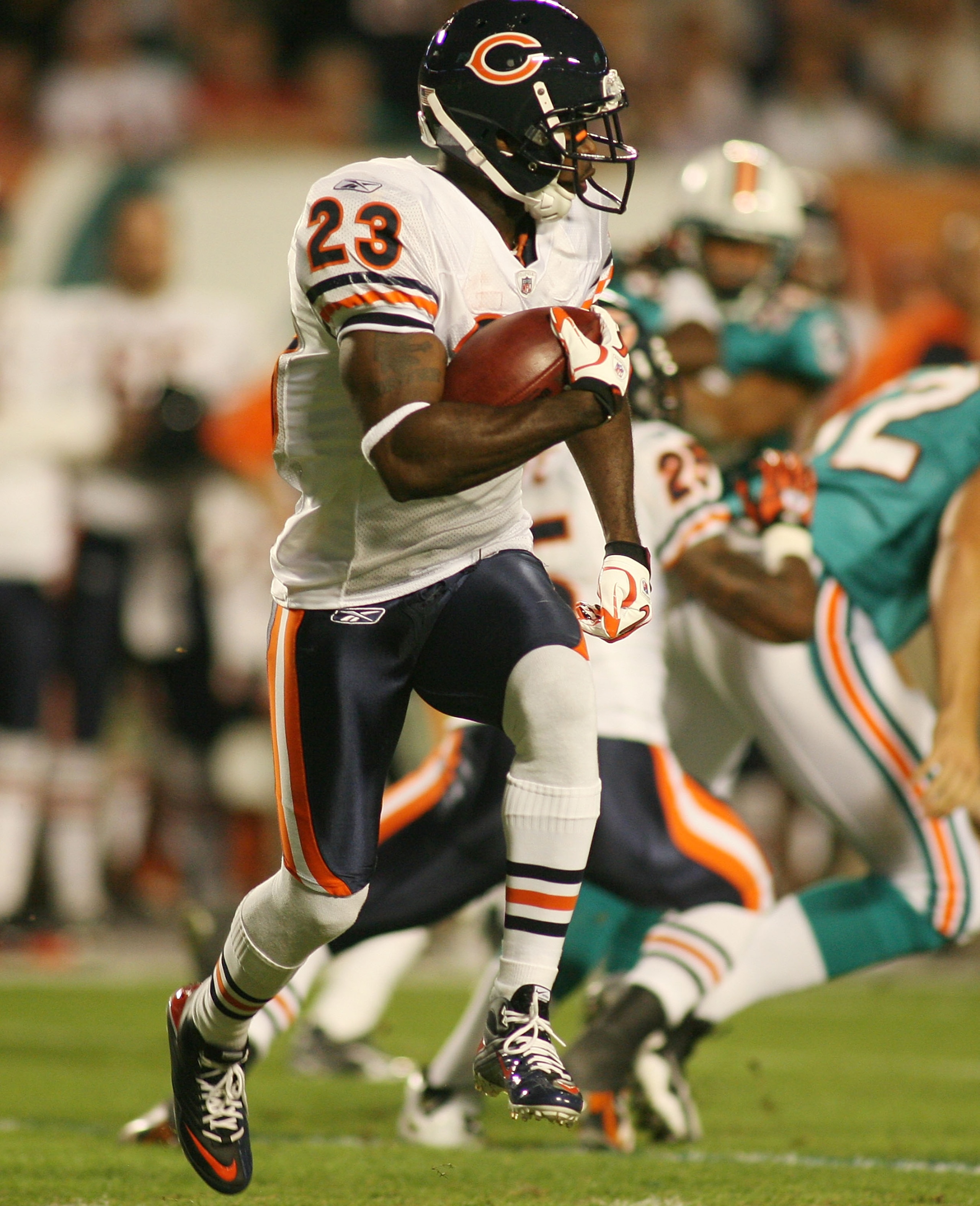 MIAMI - NOVEMBER 18: Returner Devin Hester #23 of the Chicago Bears returns a kick against the Miami Dolphins at Sun Life Stadium on November 18, 2010 in Miami, Florida. (Photo by Marc Serota/Getty Images) MIAMI - NOVEMBER 18: Returner Devin Hester #23 of the Chicago Bears returns a kick against the Miami Dolphins at Sun Life Stadium on November 18, 2010 in Miami, Florida. (Photo by Marc Serota/Getty Images)