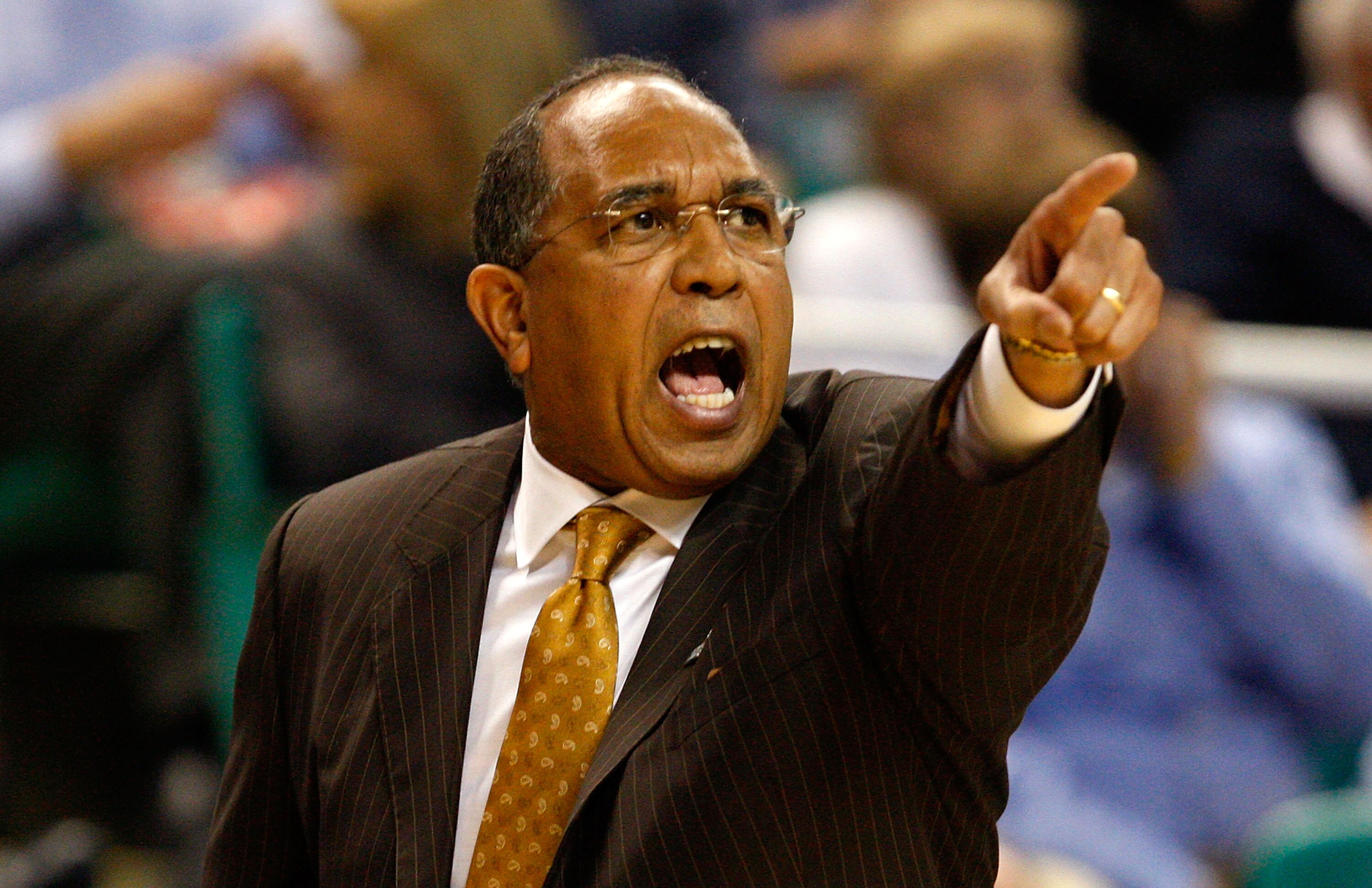 GREENSBORO, NC - MARCH 19:  Head coach Tubby Smith of the Minnesota Golden Gophers yells to his team against the Texas Longhorns during the first round of the NCAA Division I Men's Basketball Tournament at the Greensboro Coliseum on March 19, 2009 in Gree