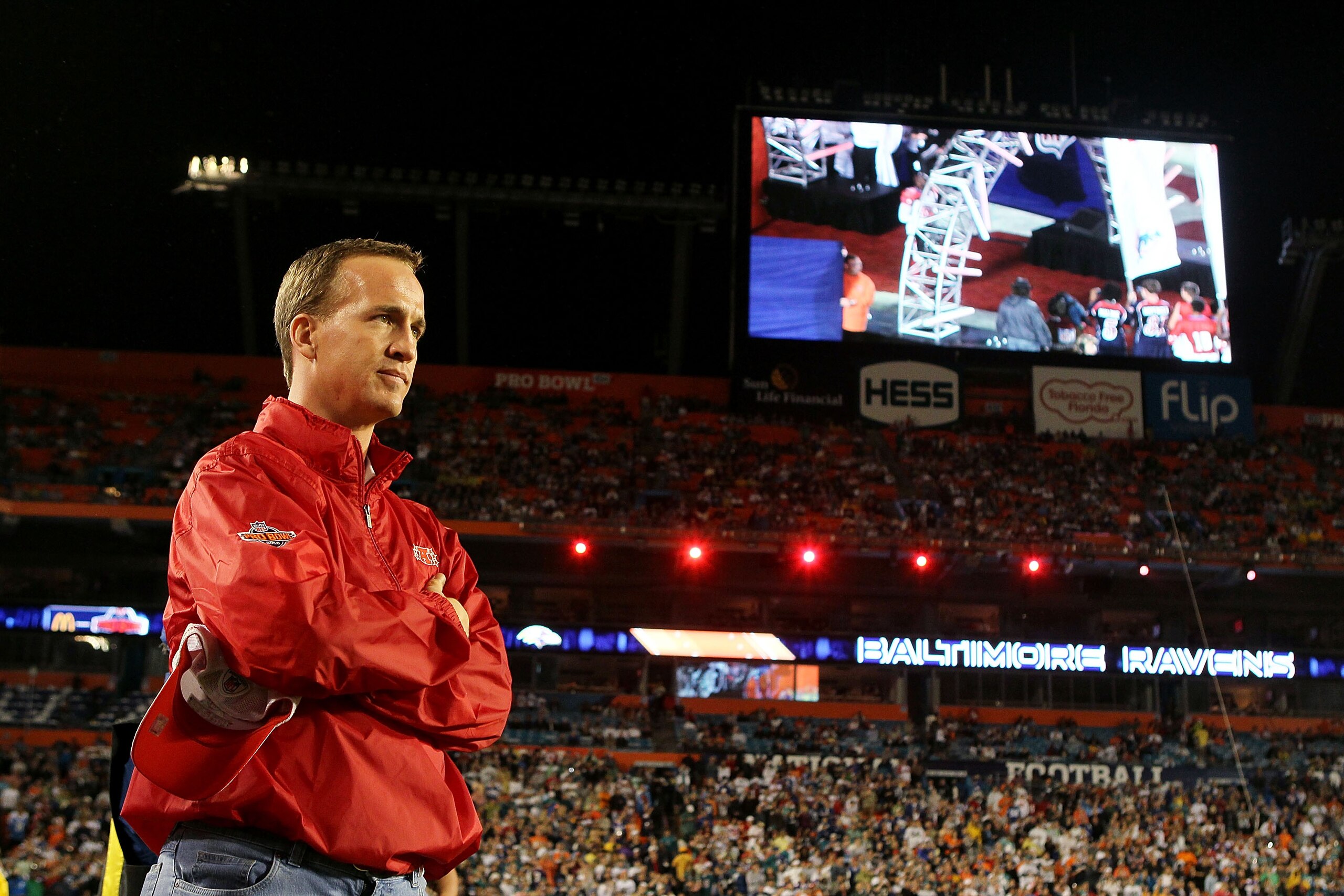MIAMI GARDENS, FL - JANUARY 31:  Peyton Manning of the Indianapolis Colts looks on during the 2010 AFC-NFC Pro Bowl at Sun Life Stadium on January 31, 2010 in Miami Gardens, Florida.  (Photo by Scott Halleran/Getty Images)