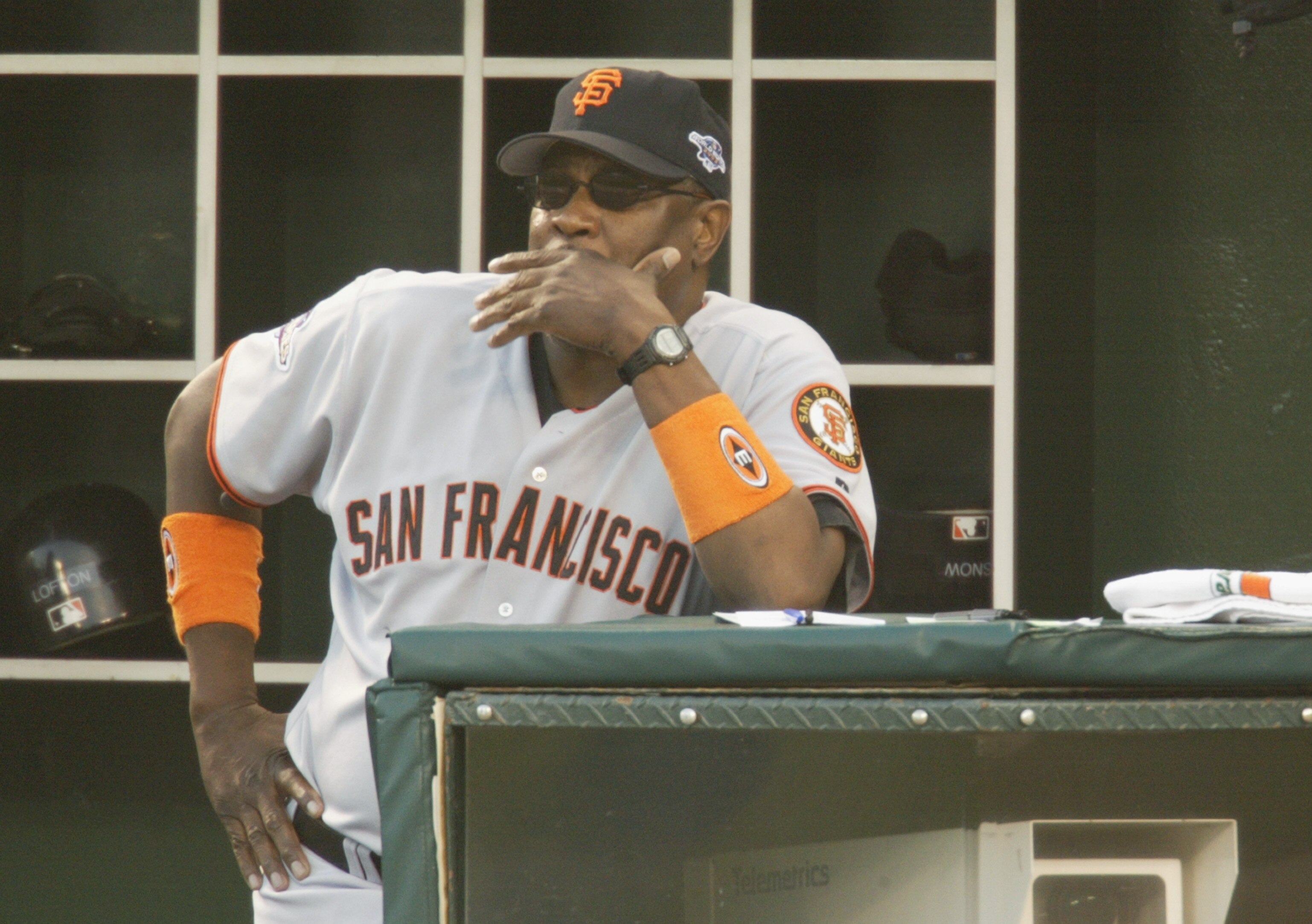 ANAHEIM, CA - OCTOBER 20:  Manager Dusty Baker of the San Francisco Giants looks on from the dugout during game two of the 2002 World Series against the Anaheim Angels at Edison Field on October 20, 2002 in Anaheim, California.  The Angels won 11-10, knot