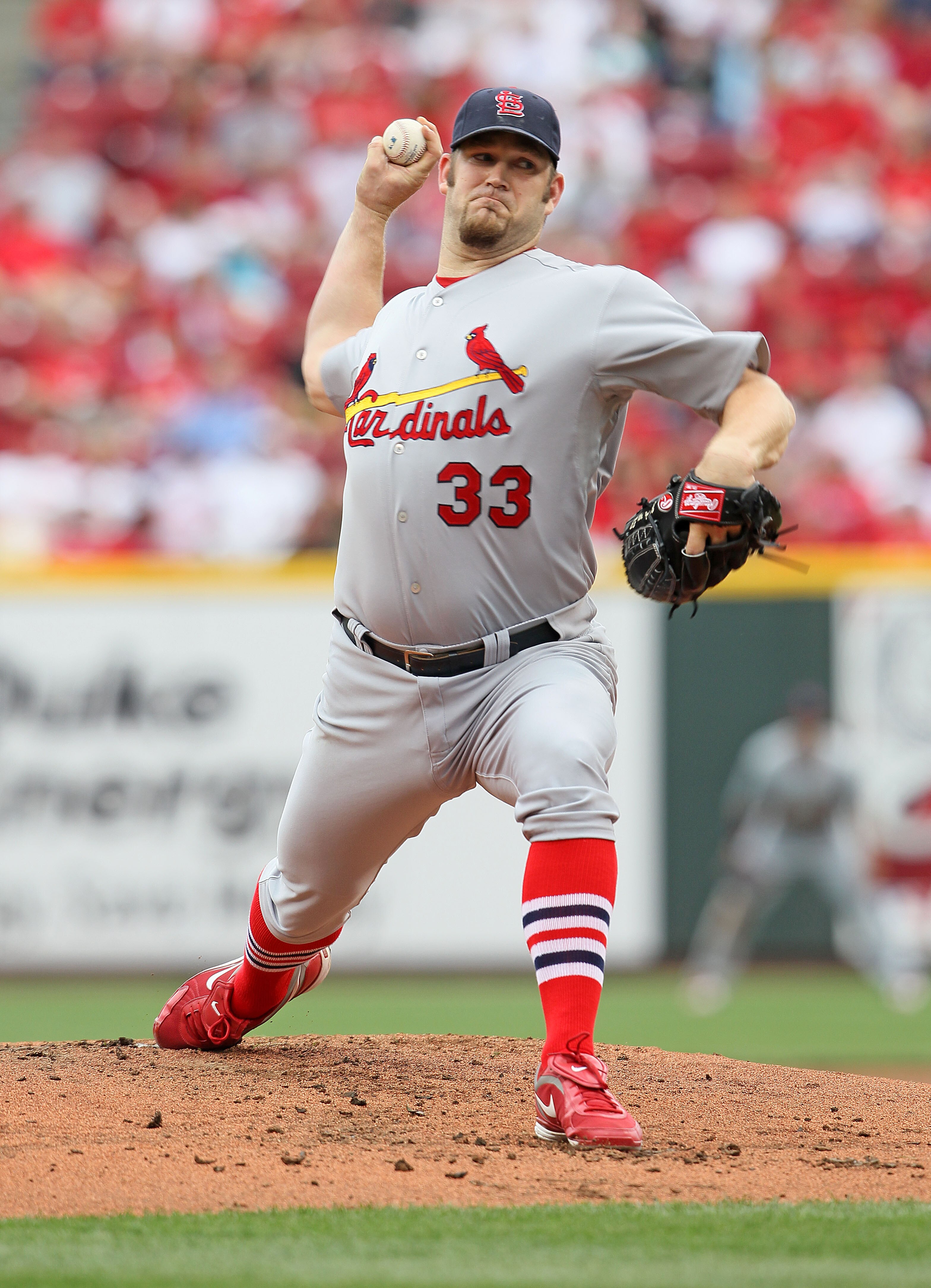 CINCINNATI - MAY 16:  Brad Penny #33 of the St. Louis Cardinals throws a pitch during the game against the Cincinnati Reds at Great American Ball Park on May 16, 2010 in Cincinnati, Ohio.  (Photo by Andy Lyons/Getty Images)