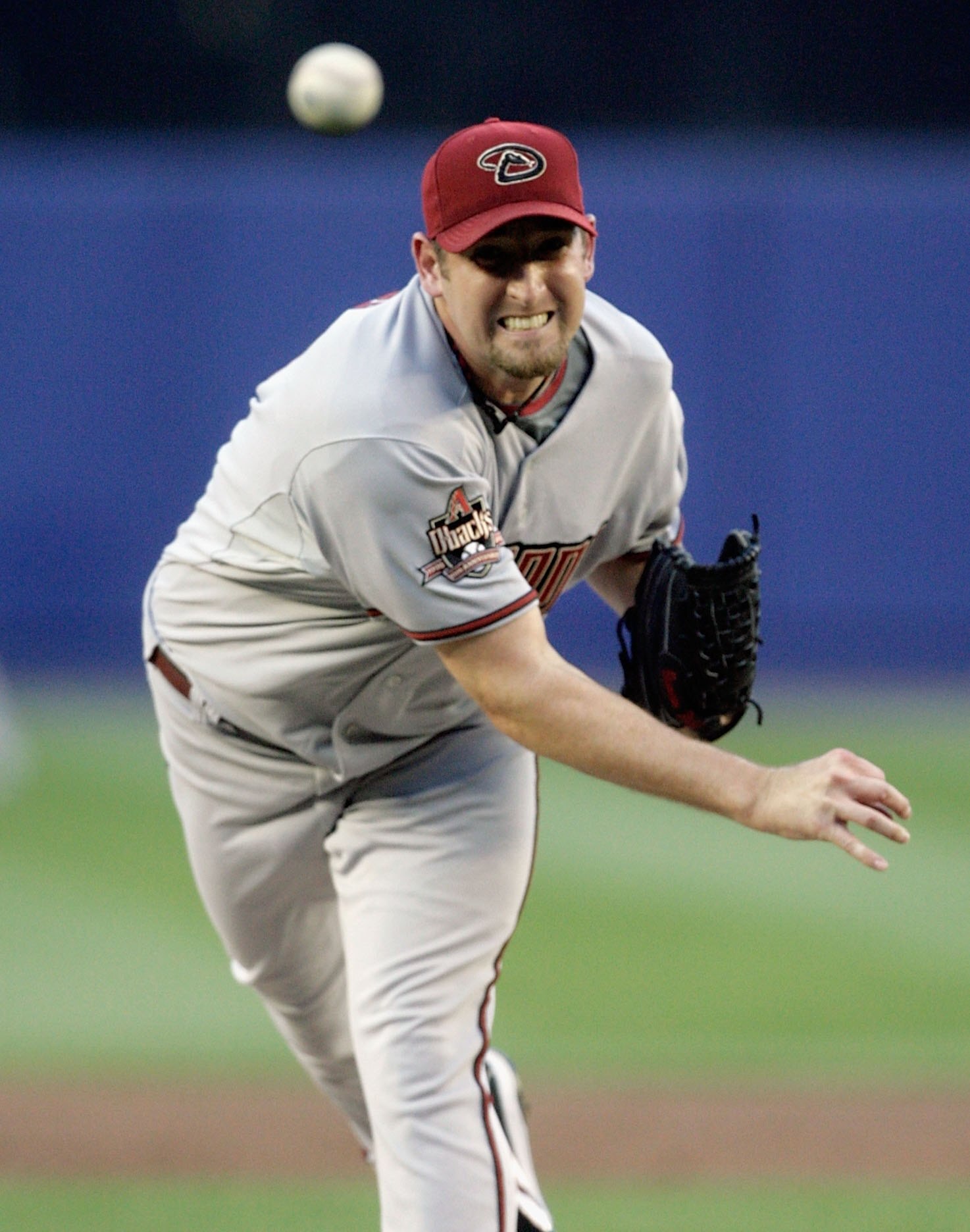 NEW YORK - JUNE 11: Brandon Webb #17 of the Arizona Diamonbacks pitches against the New York Mets on June 11, 2008 at Shea Stadium in the Flushing neighborhood of the Queens borough of New York City. (Photo by Jim McIsaac/Getty Images)
