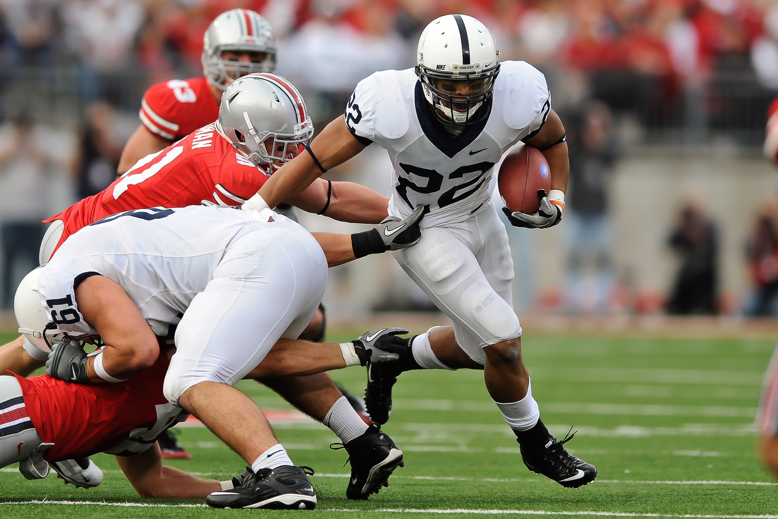 COLUMBUS, OH - NOVEMBER 13:  Evan Royster #22 of the Penn State Nittany Lions runs with the ball against the Ohio State Buckeyes at Ohio Stadium on November 13, 2010 in Columbus, Ohio.  (Photo by Jamie Sabau/Getty Images)