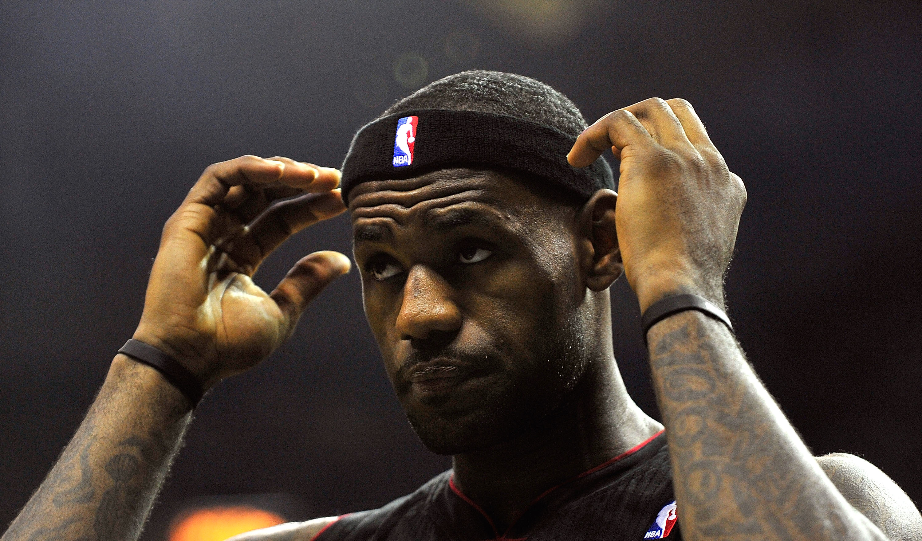 MEMPHIS, TN - NOVEMBER 20:  LeBron James #6 of the Miami Heat prepares to take the floor for a game against the Memphis Grizzlies at FedExForum on November 20, 2010 in Memphis, Tennessee.  NOTE TO USER: User expressly acknowledges and agrees that, by down