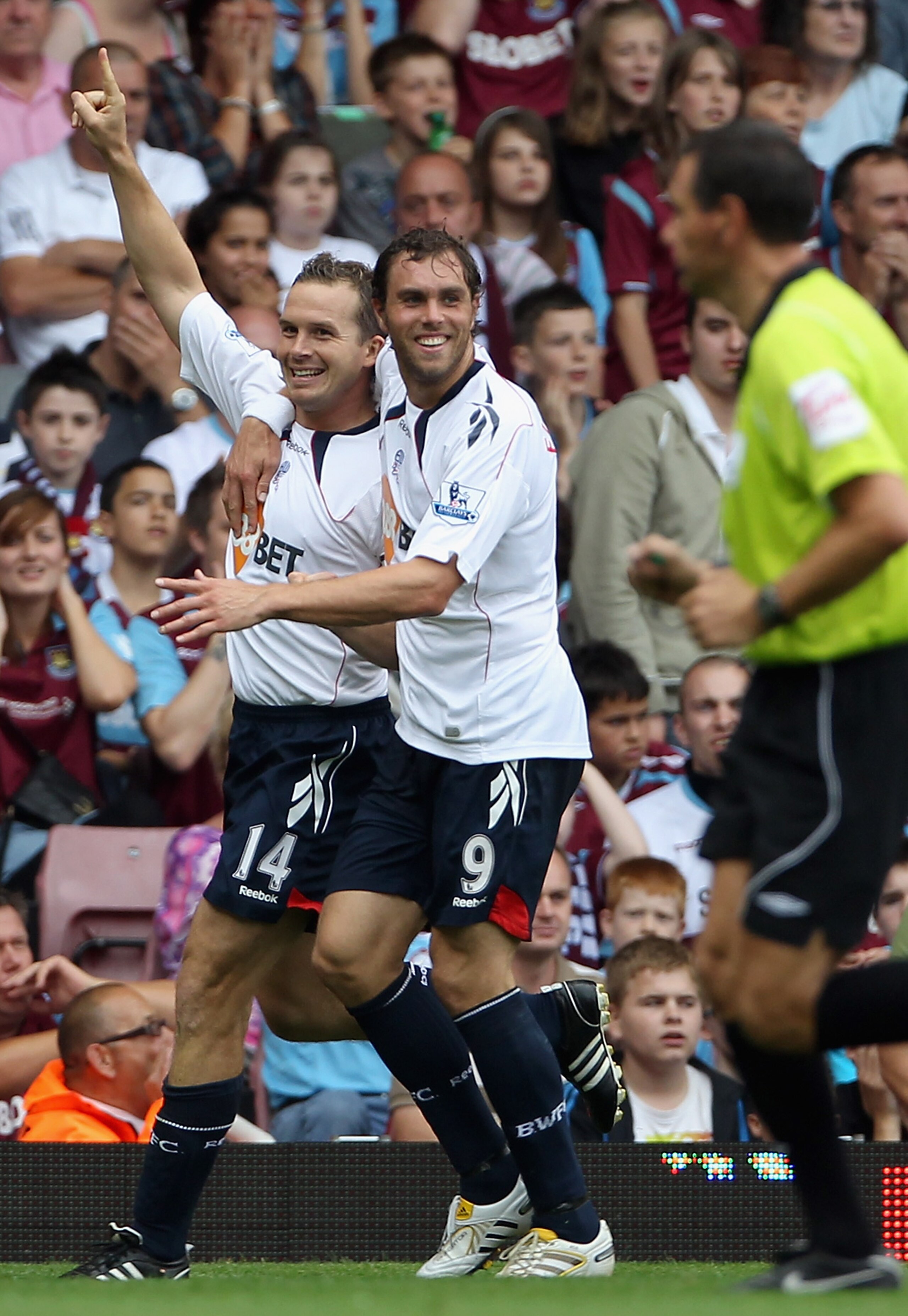 LONDON, ENGLAND - AUGUST 21:  Kevin Davies and Johan Elmander of Bolton Wanderers celebrate scoring during the Barclays Premier League match between West Ham United and Bolton Wanderers at the Boleyn Ground on August 21, 2010 in London, England.  (Photo b