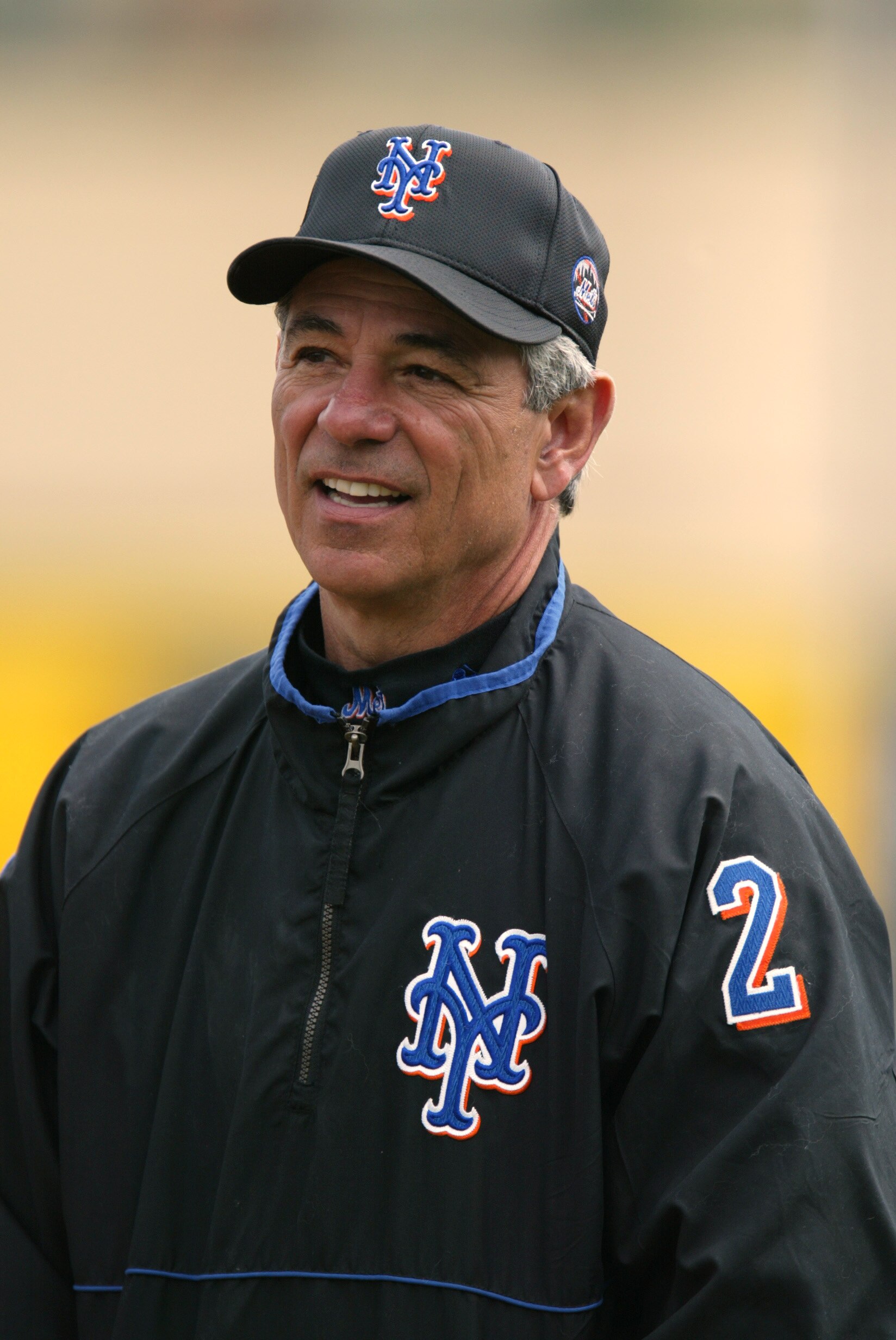 28 Feb 2002 : Manager Bobby Valentine  of the New York mets during the Spring Training game against the St.Louis Cardinals at Roger Dean Stadium in Jupiter, Florida. The Cardinals won 5-2. DIGTAL IMAGE. Mandatory Credit: Eliot Schechter/Getty Images