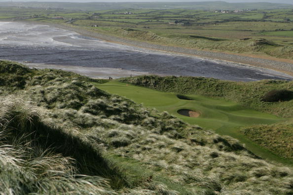 LAHINCH, CO.CLARE - SEPTEMBER 28: The 170 yard par 3, 11th hole on the The Old Course at Lahinch Golf Club, on September 28, 2005 in Lahinch, Co. Clare, Ireland  (Photo by David Cannon/Getty Images)