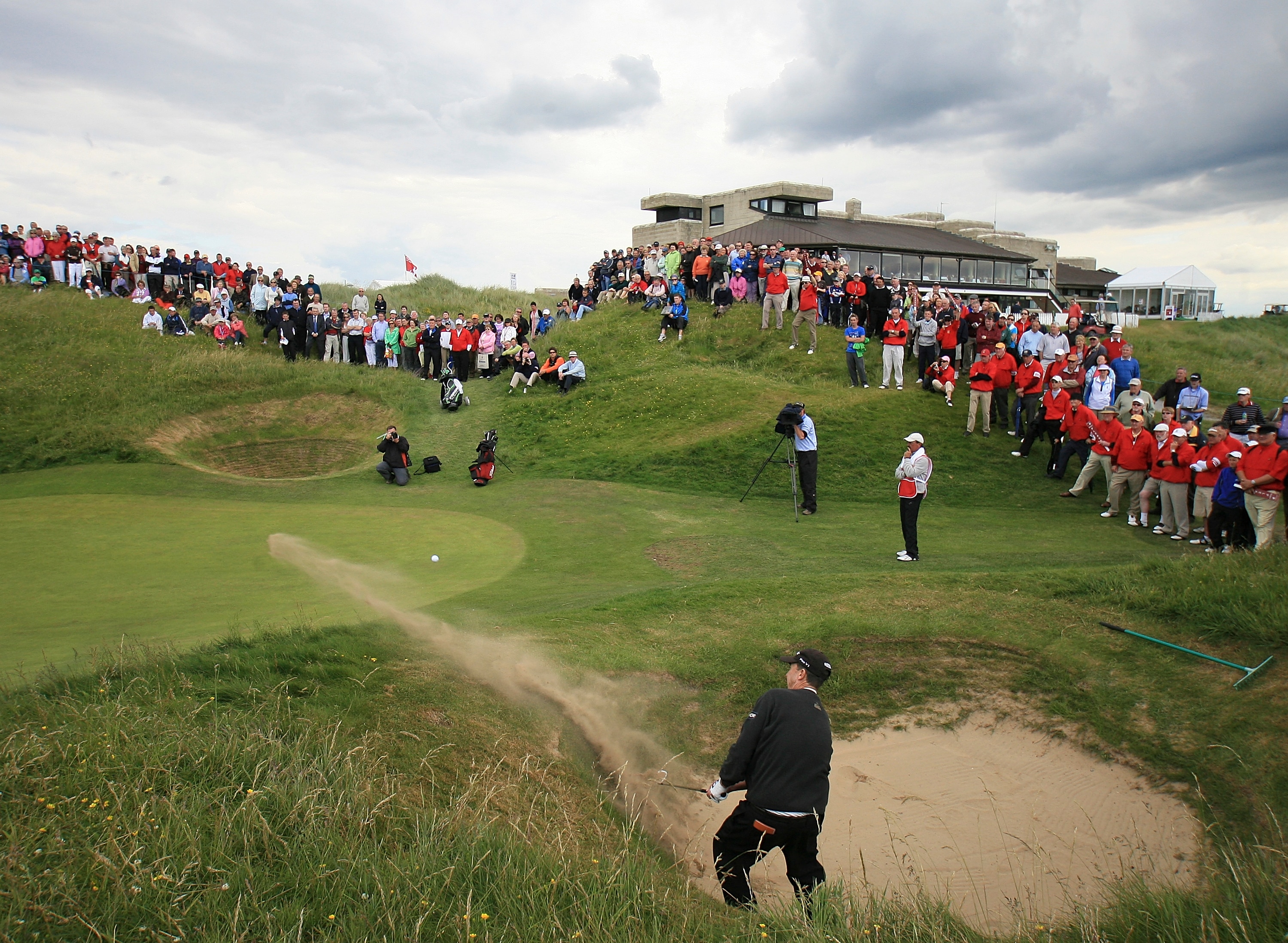 BALLYBUNION, IRELAND - JUNE 07:  Bob Boyd of the US in action during the final round of the Irish Seniors Open played at the Old Course, Ballybunion Golf Club on June 7, 2009 in Ballybunion, Ireland  (Photo by Phil Inglis/Getty Images)