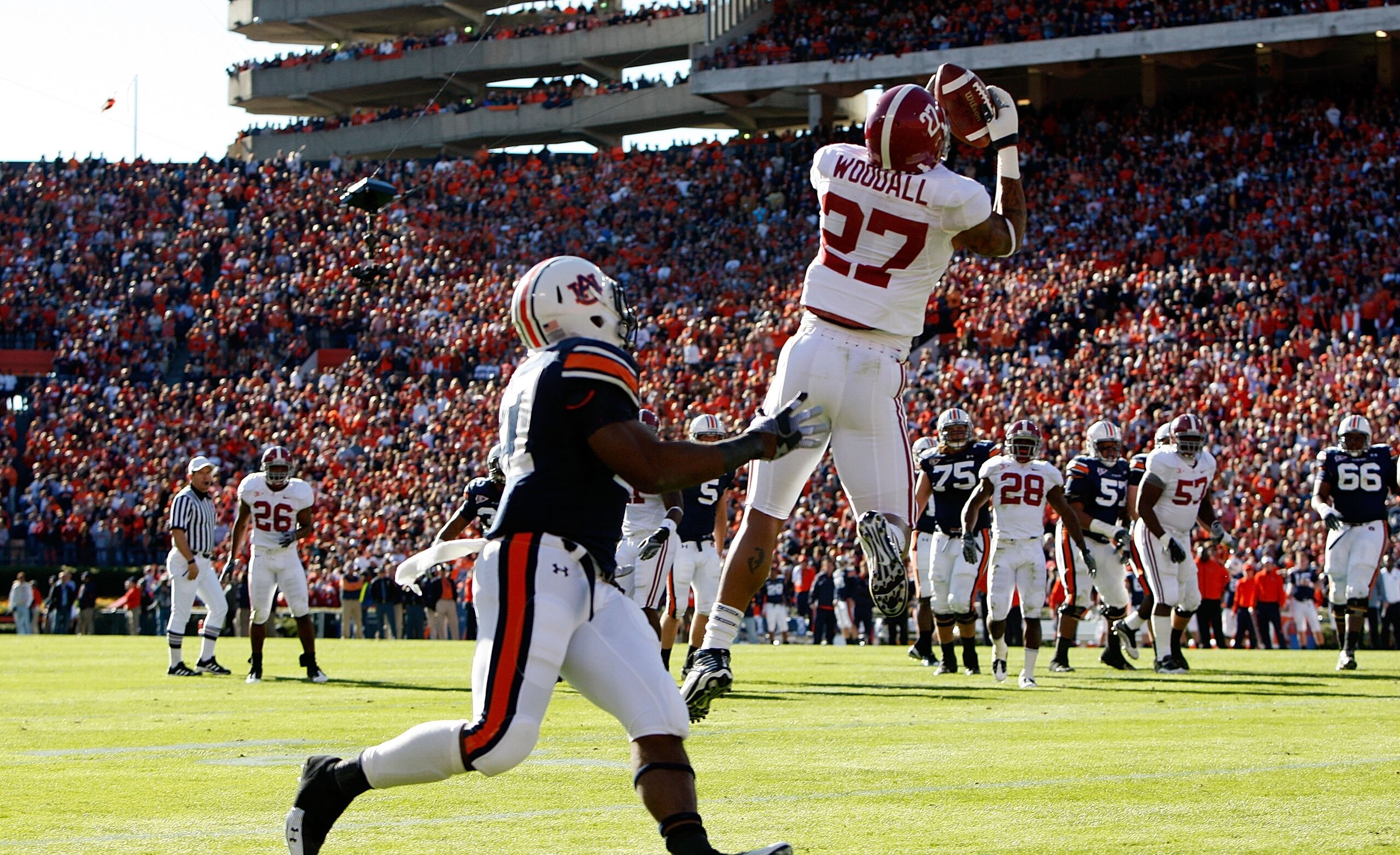 AUBURN, AL - NOVEMBER 27:  Justin Woodall #27 of the Alabama Crimson Tide against the Auburn Tigers at Jordan-Hare Stadium on November 27, 2009 in Auburn, Alabama.  (Photo by Kevin C. Cox/Getty Images)
