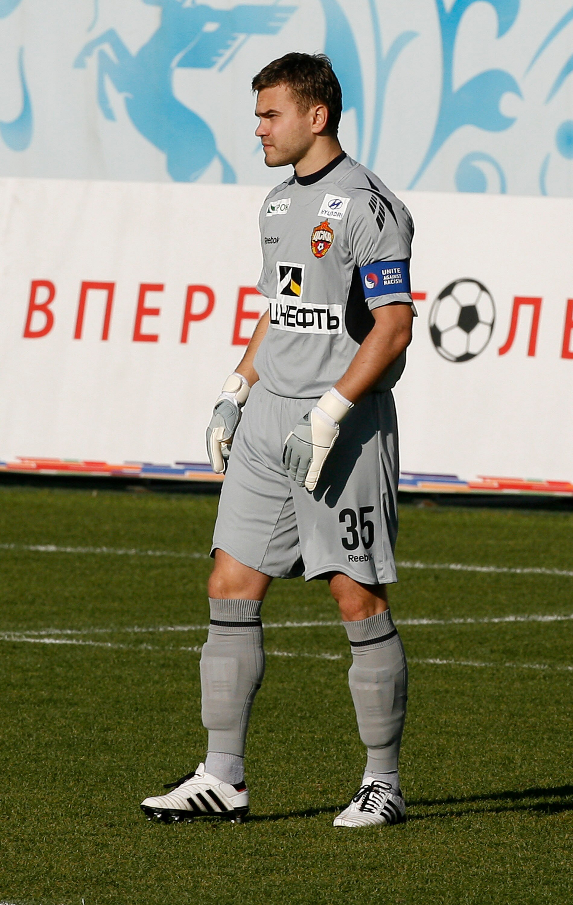 KHIMKI, RUSSIA - OCTOBER 24: Igor Akinfeev of PFC CSKA Moscow in action during the Russian Football League Championship match between CSKA Moscow and Rubin Kazan at the Khimki Stadium on October 24, 2010 in Khimki, Russia. (Photo by Vladimir Pesnya/EuroFo