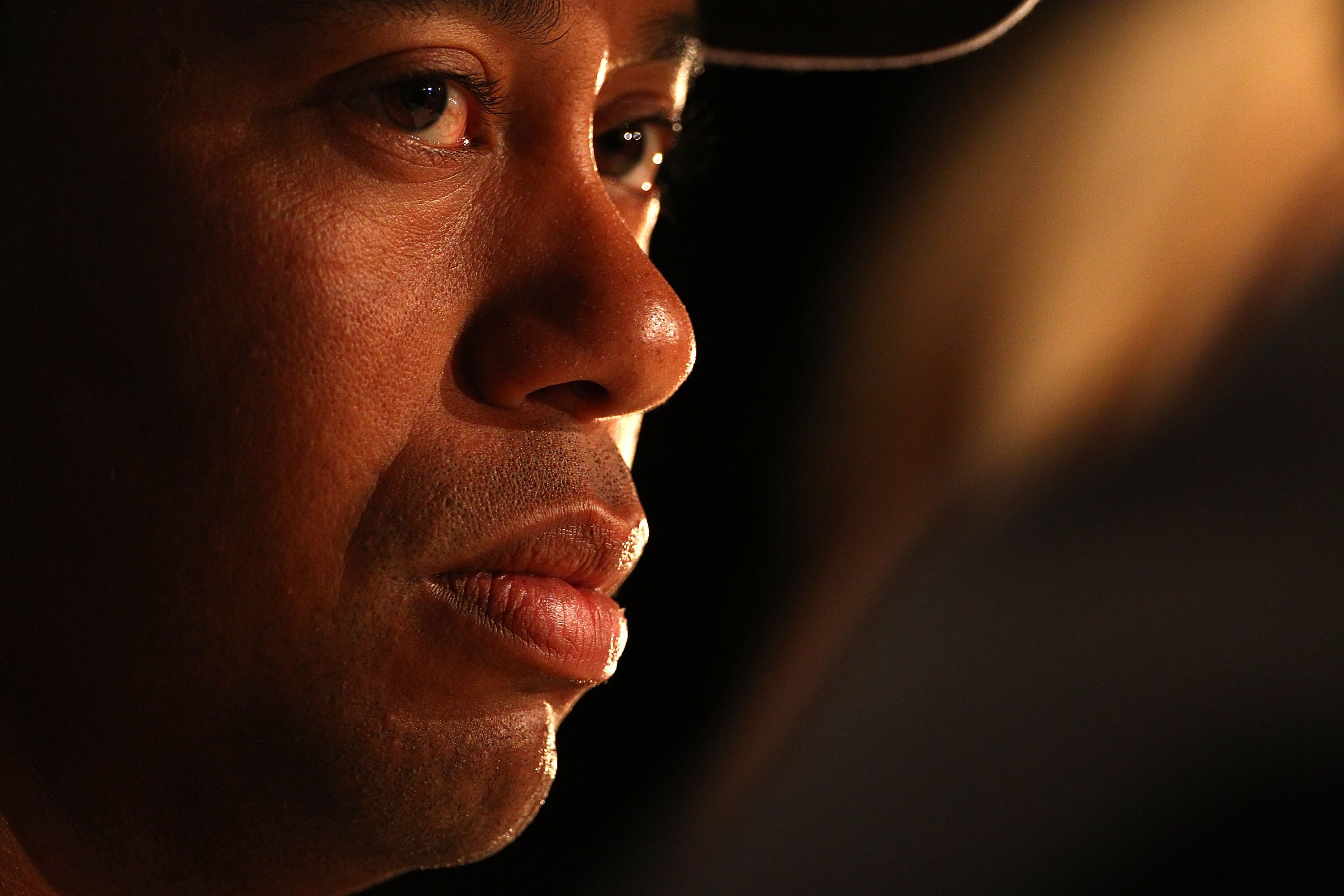 MELBOURNE, AUSTRALIA - NOVEMBER 10:  Tiger Woods of the USA during a press conference ahead of the Australian Masters at The Victoria Golf Club on November 10, 2010 in Melbourne, Australia.  (Photo by Robert Cianflone/Getty Images)