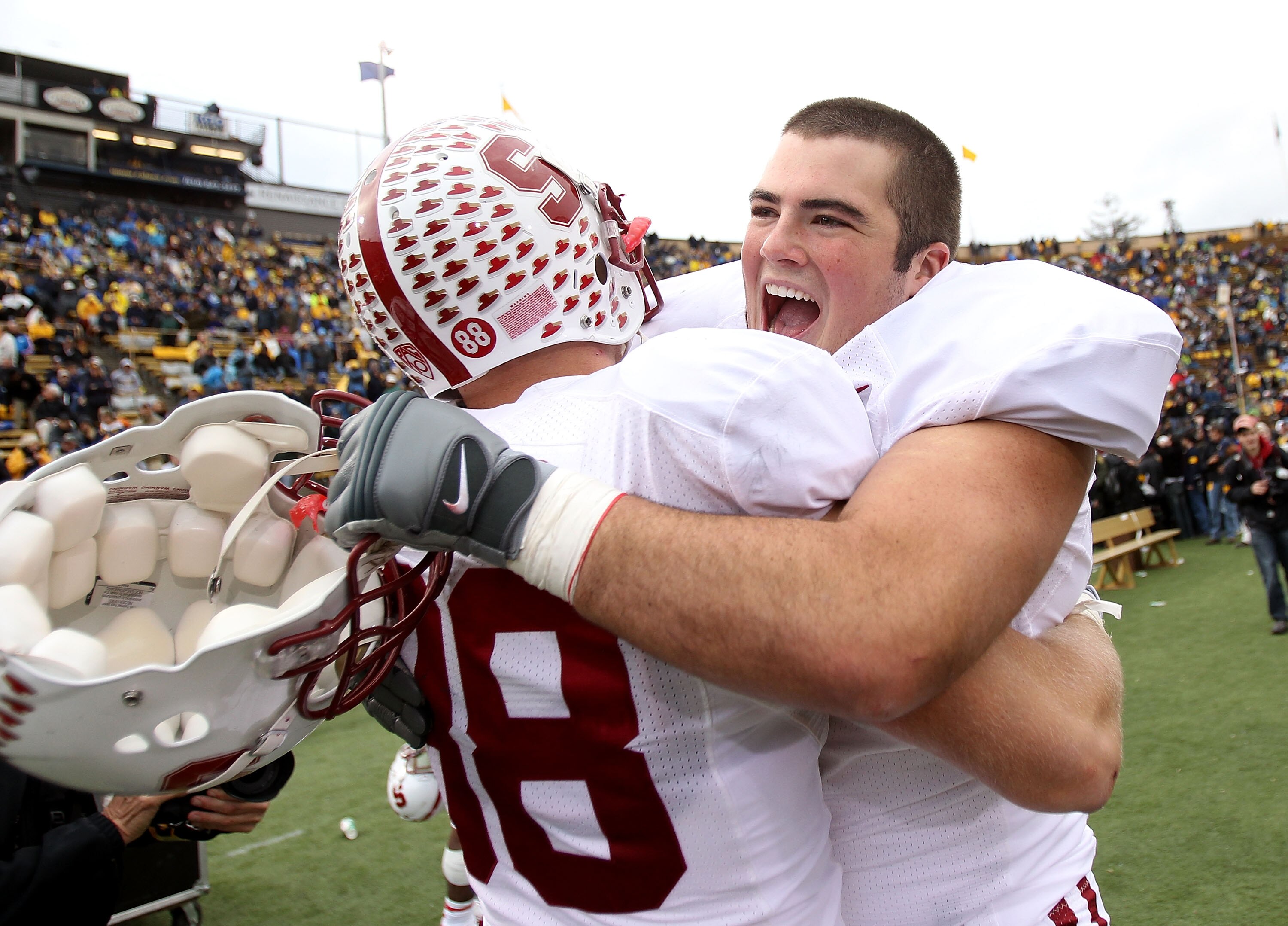 BERKELEY, CA - NOVEMBER 20:  Tyler Mabry #77 of the Stanford Cardinal celebrates after beating the California Golden Bears at California Memorial Stadium on November 20, 2010 in Berkeley, California.  (Photo by Ezra Shaw/Getty Images)