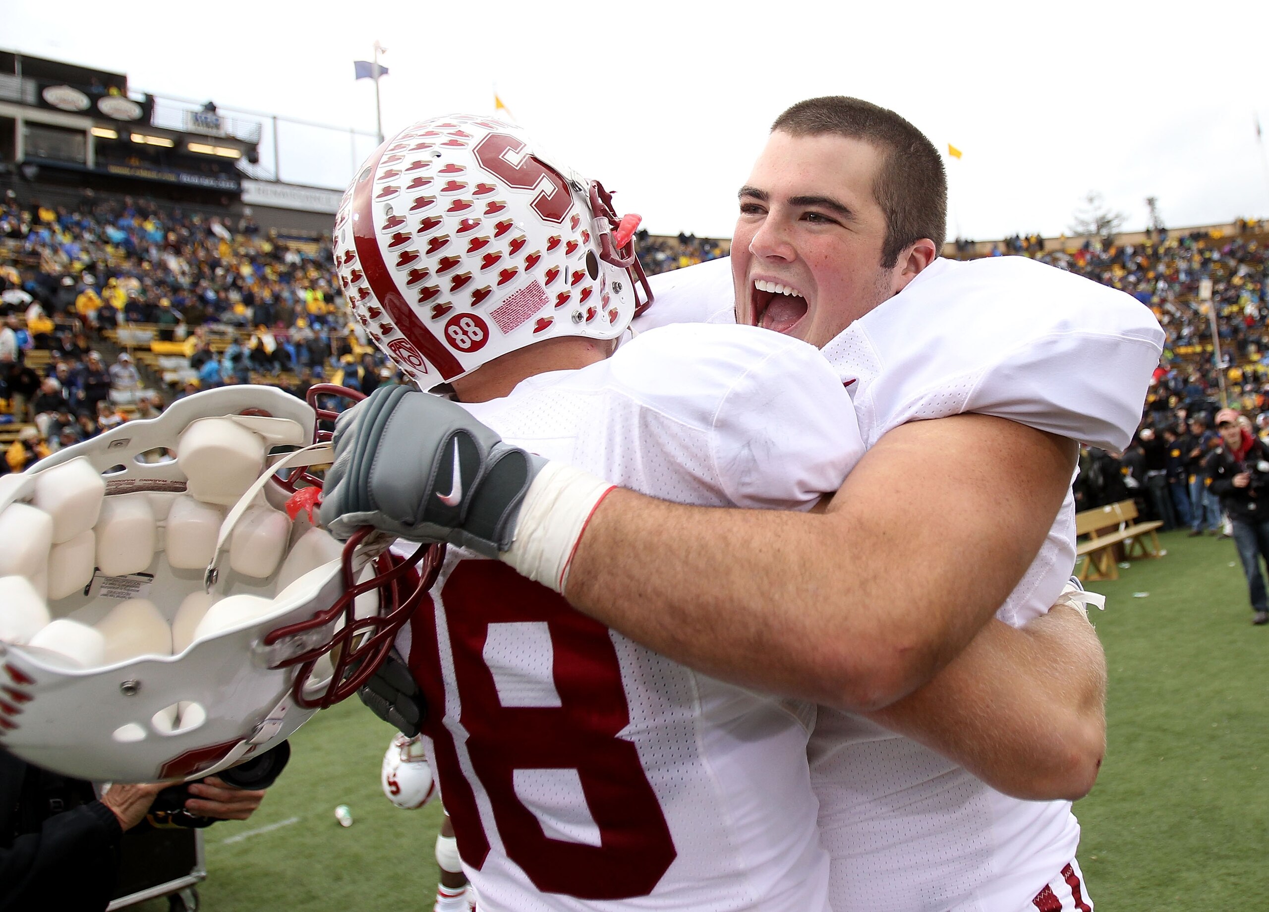 BERKELEY, CA - NOVEMBER 20:  Tyler Mabry #77 of the Stanford Cardinal celebrates after beating the California Golden Bears at California Memorial Stadium on November 20, 2010 in Berkeley, California.  (Photo by Ezra Shaw/Getty Images)