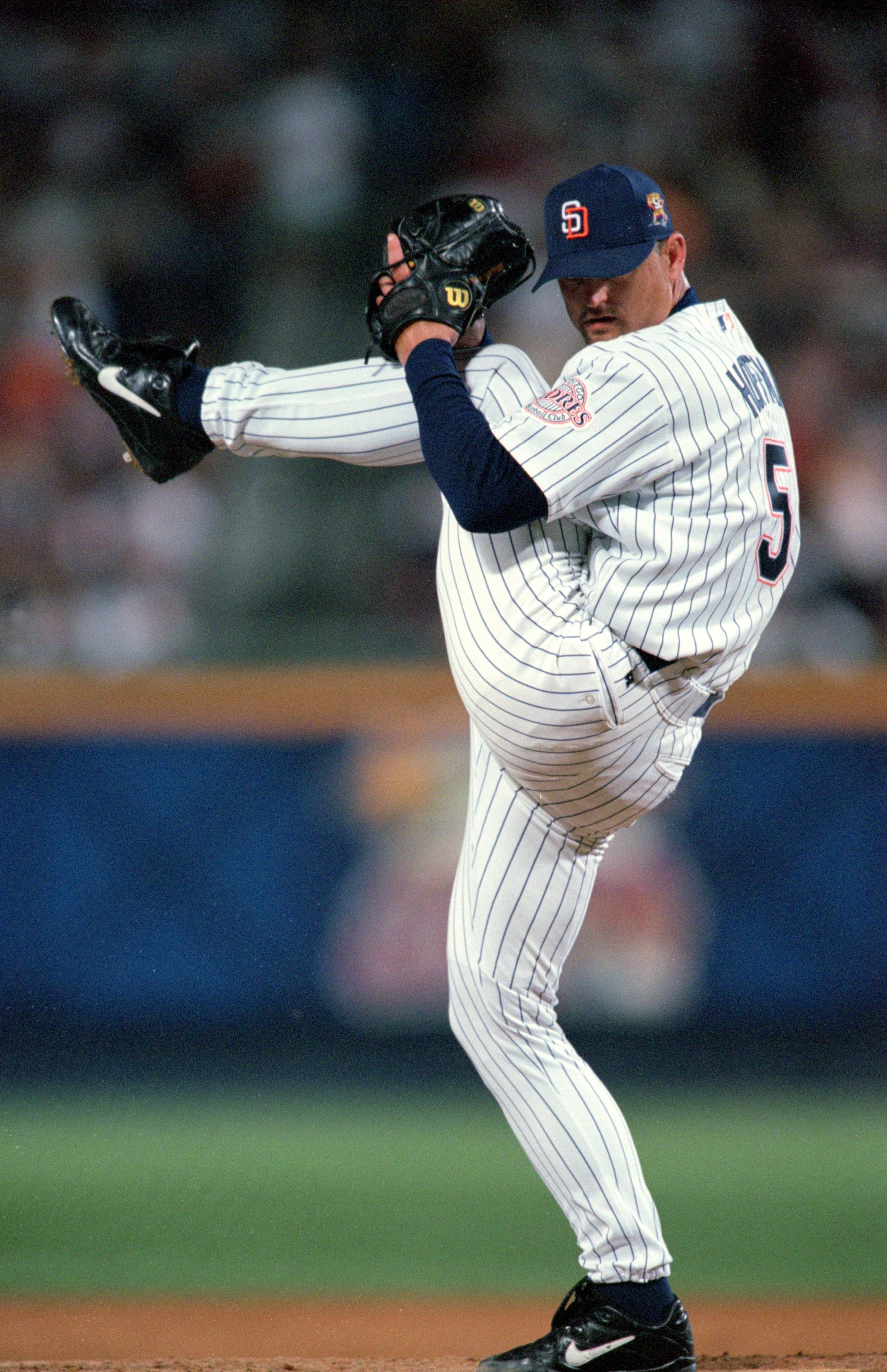 11 Jul 2000: Trevor Hoffman #5 of the National League Team winds back to pitch the ball during the All-Star Baseball Game against the American League Team at Turner Field in Atlanta, Georgia.  The American League Team defeated the National League Team 6-3