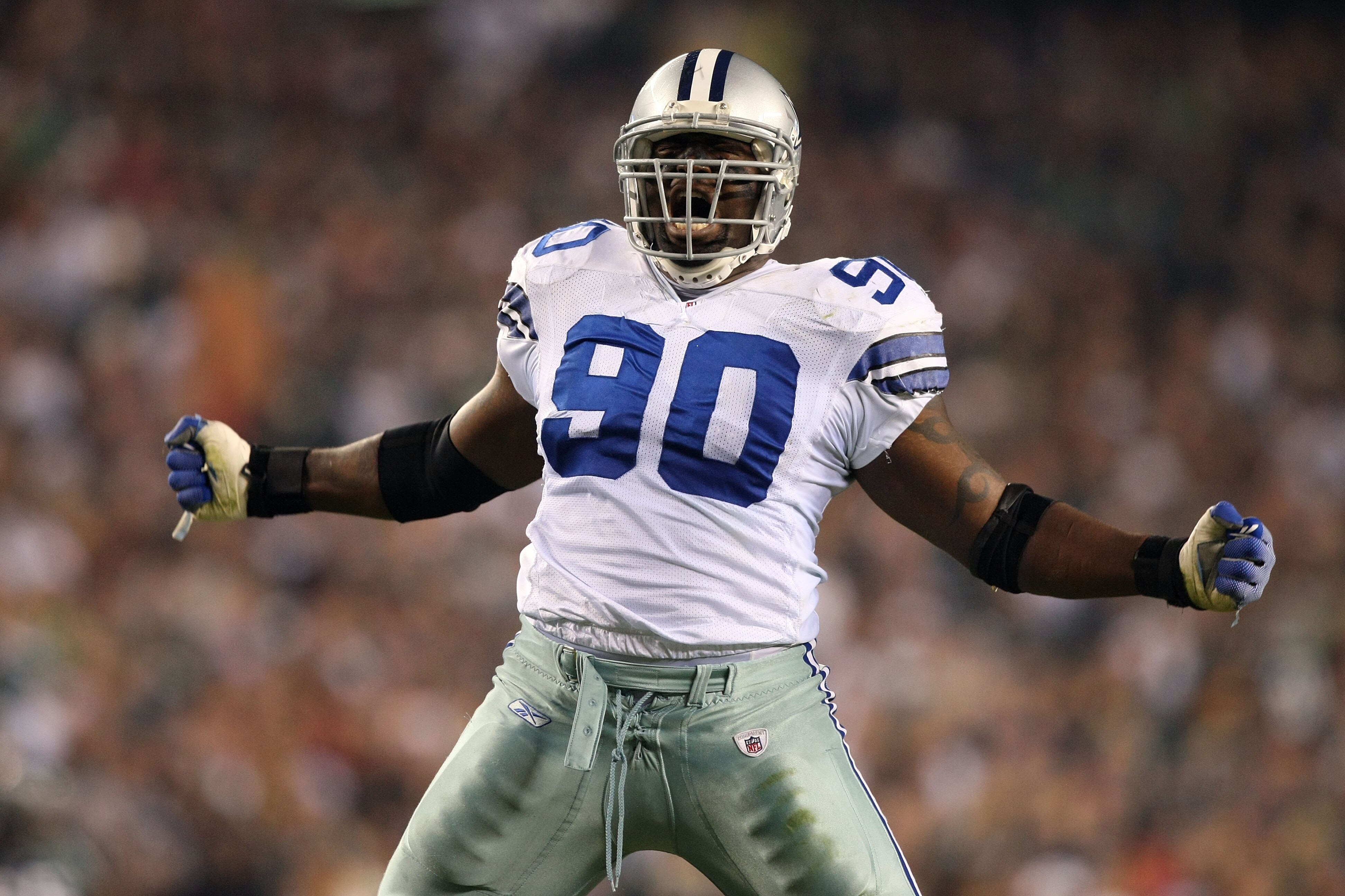 PHILADELPHIA - NOVEMBER 08:  Jay Ratliff #90 of the Dallas Cowboys reacts after he sacked Donovan McNabb #5 of the Philadelphia Eagles at Lincoln Financial Field on November 8, 2009 in Philadelphia, Pennsylvania.  (Photo by Al Bello/Getty Images)