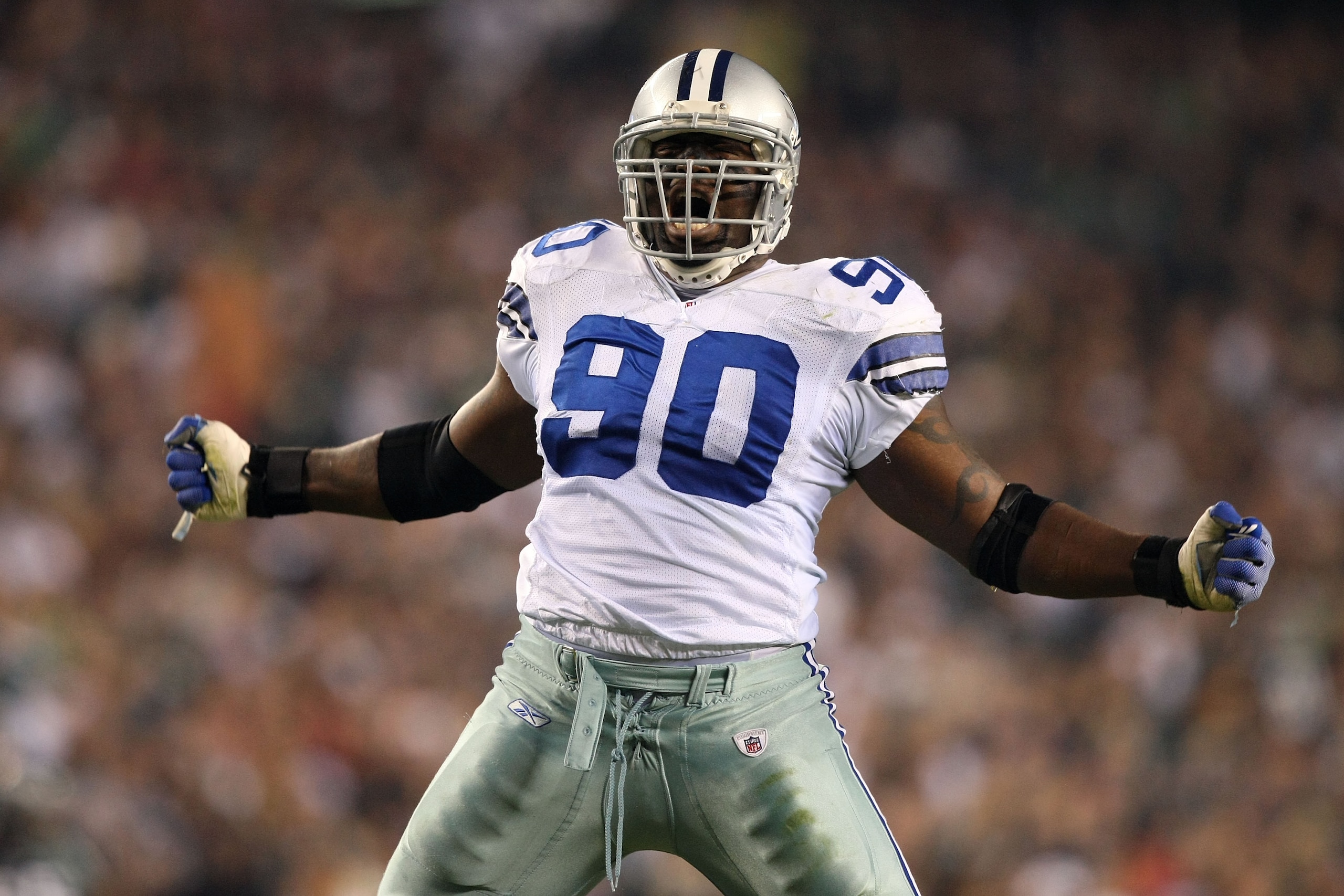 PHILADELPHIA - NOVEMBER 08:  Jay Ratliff #90 of the Dallas Cowboys reacts after he sacked Donovan McNabb #5 of the Philadelphia Eagles at Lincoln Financial Field on November 8, 2009 in Philadelphia, Pennsylvania.  (Photo by Al Bello/Getty Images)