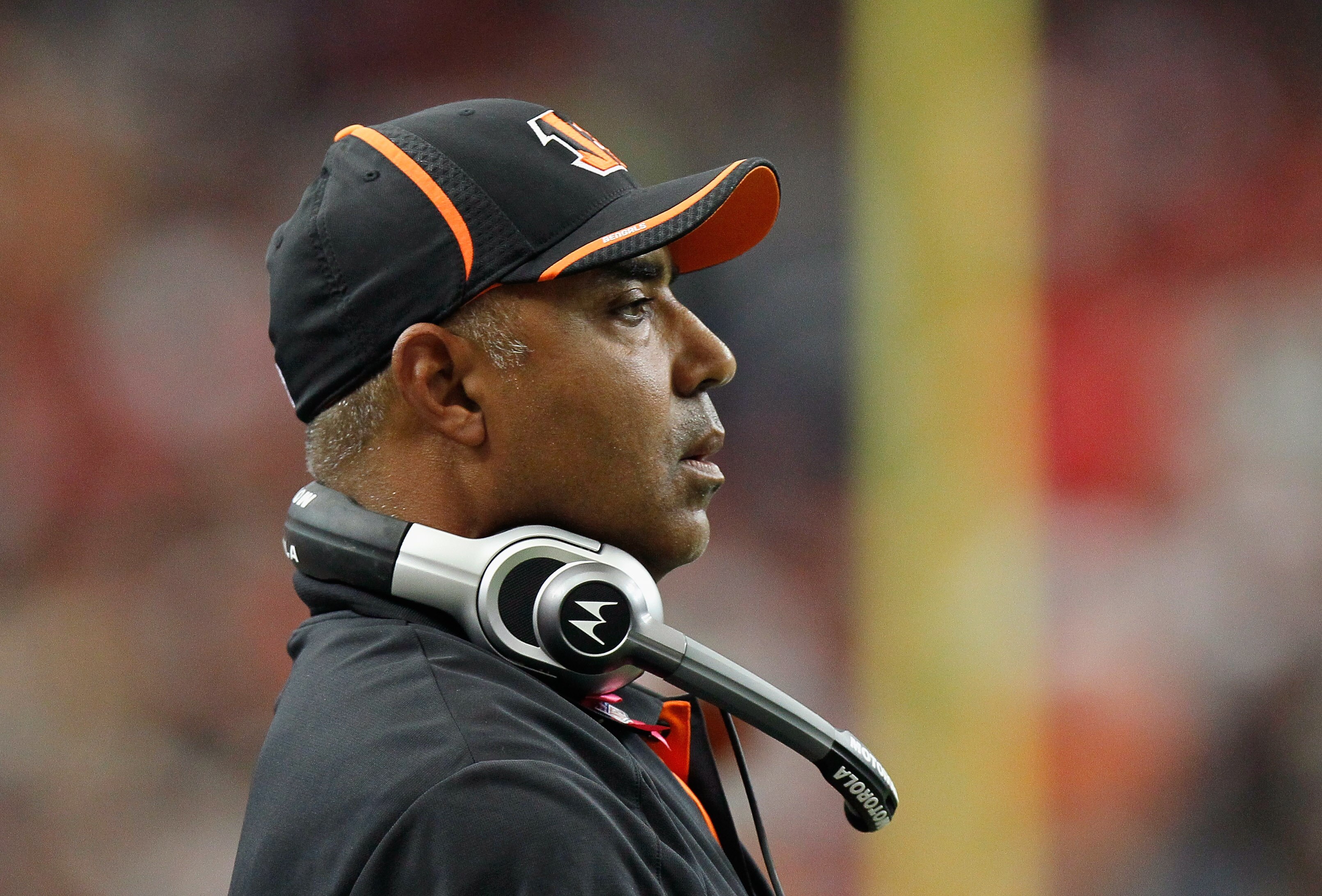 ATLANTA - OCTOBER 24:  Head coach Marvin Lewis of the Cincinnati Bengals against the Atlanta Falcons at Georgia Dome on October 24, 2010 in Atlanta, Georgia.  (Photo by Kevin C. Cox/Getty Images)