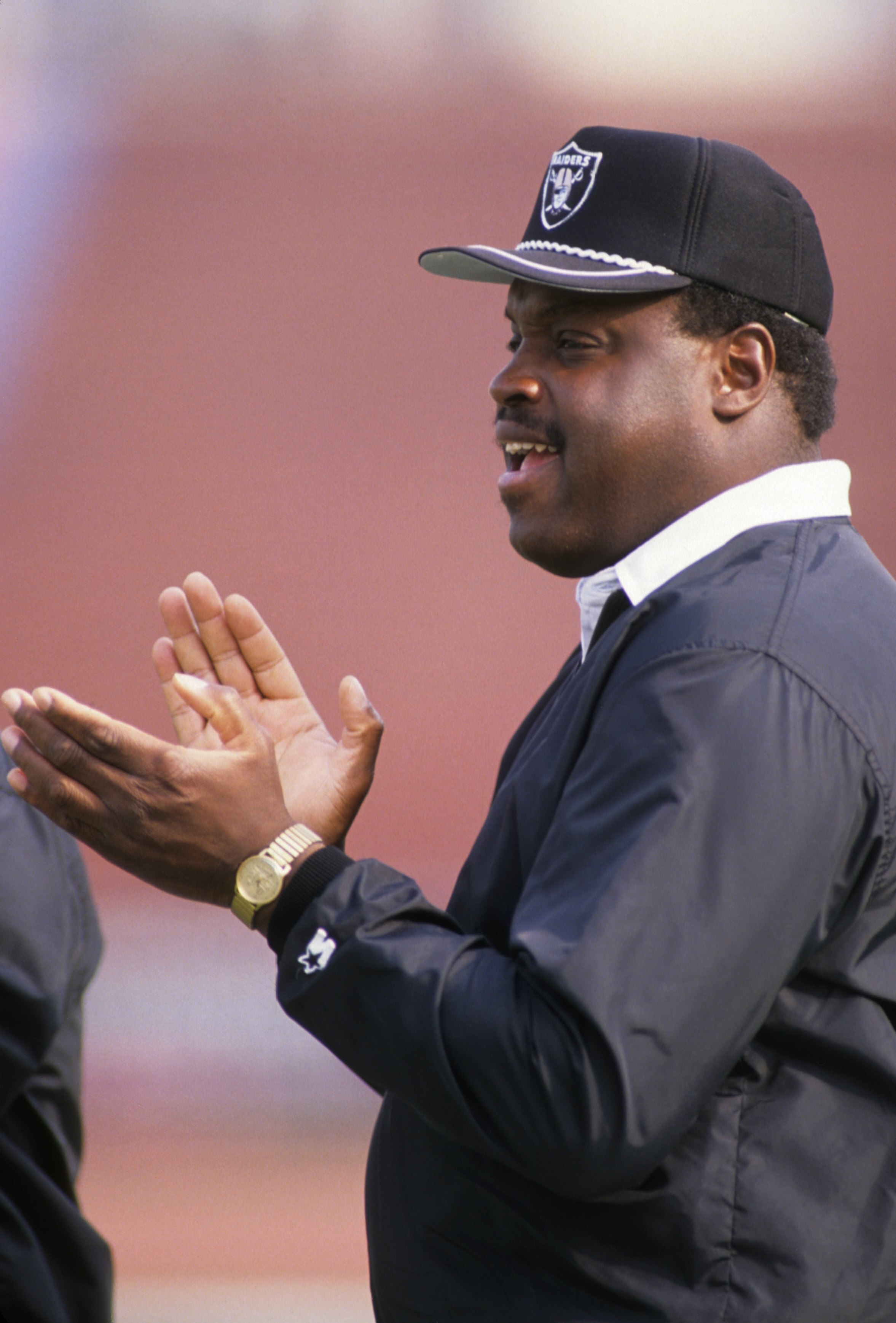 LOS ANGELES - 1989:  Head Coach Art Shell of Los Angeles Raiders looks on during a game in the 1989 season at the Los Angeles Memorial Coliseum in Los Angeles, California.  (Photo by George Rose/Getty Images)