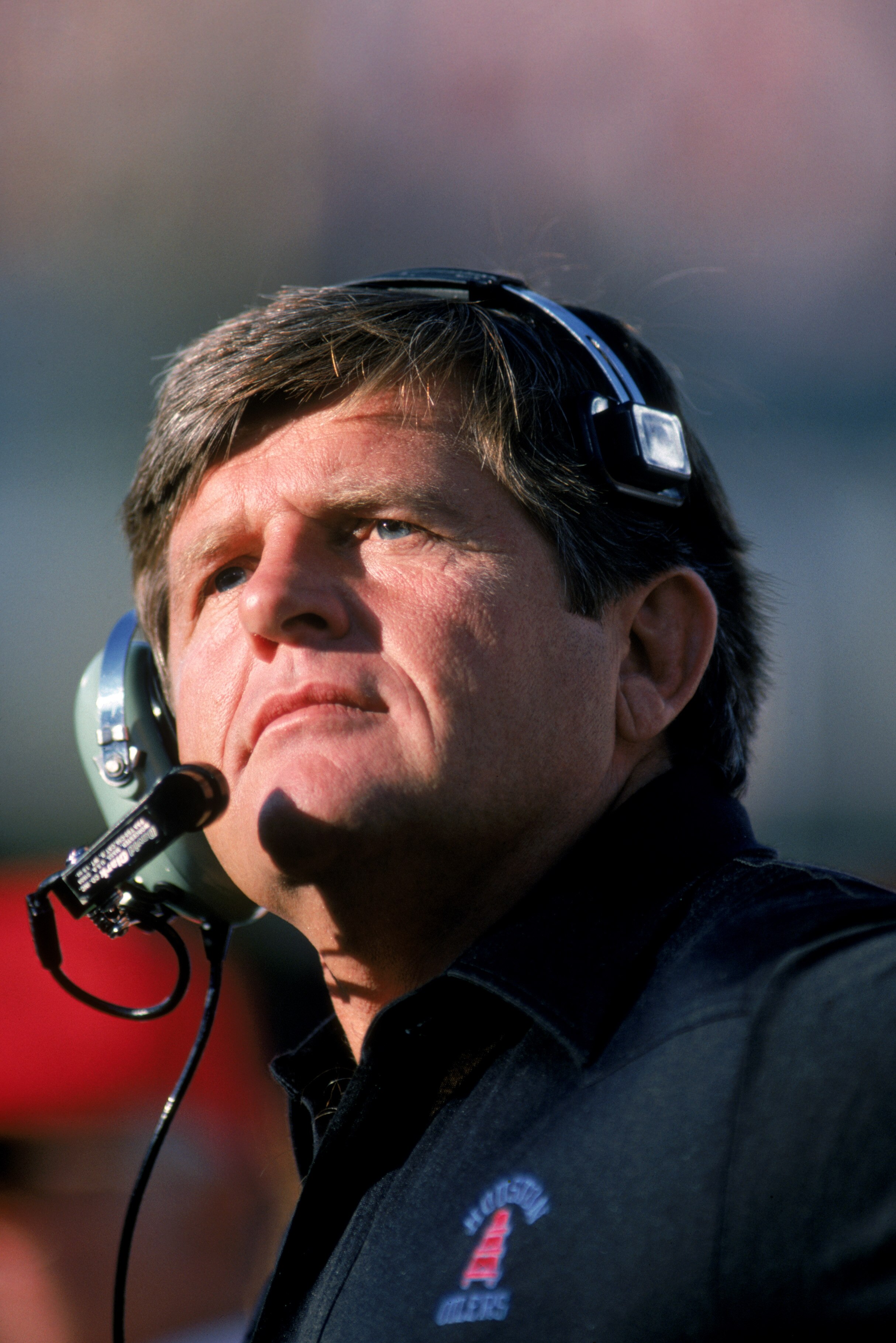 SAN FRANCISCO - NOVEMBER 8:  Houston Oilers head coach Jerry Glanville looks on from the sidelines during a game against the San Francisco 49ers at Candlestick Park on November 8, 1987 in San Francisco, California.  The 49ers won 27-20.  (Photo by George