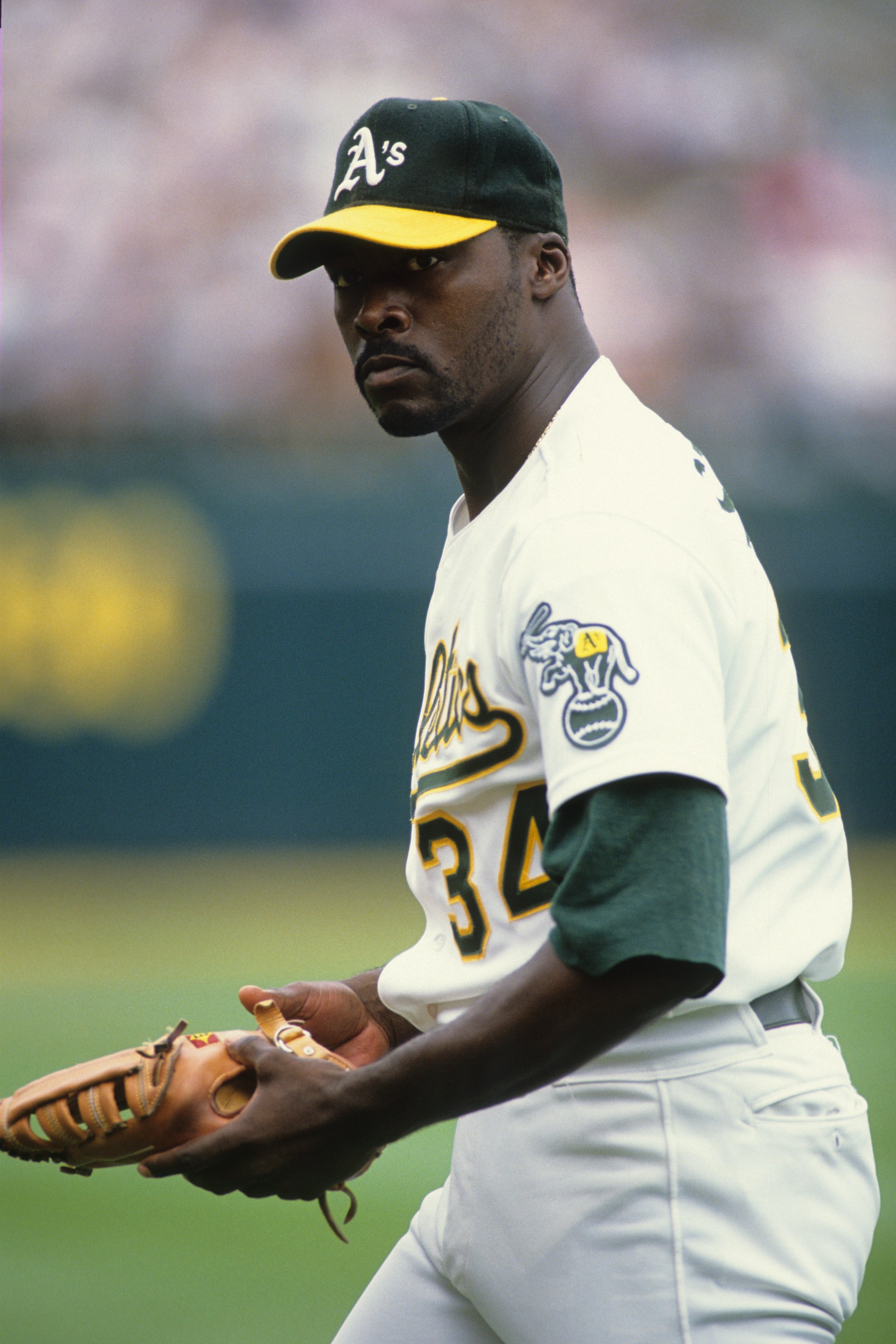 OAKLAND, CA - CIRCA 1990:  Dave Stewart #34 of the Oakland Athletics looks on during an MLB game circa 1990 in Oakland, California. (Photo by Otto Greule Jr./Getty Images)