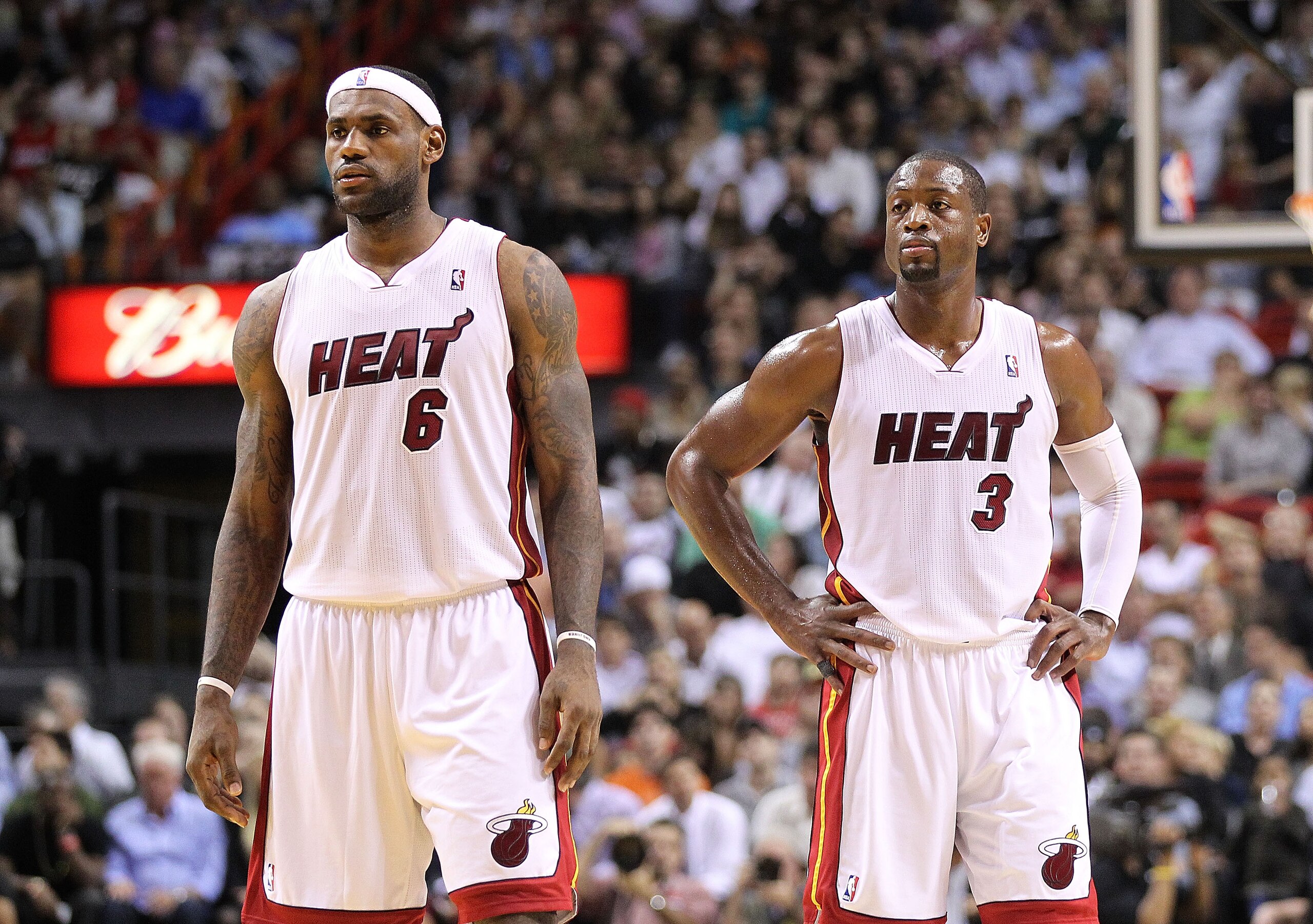 MIAMI - NOVEMBER 17: LeBron James #6 and Dwyane Wade #3 of the Miami Heat look on during a game against the Phoenix Suns at American Airlines Arena on November 17, 2010 in Miami, Florida. NOTE TO USER: User expressly acknowledges and agrees that, by downl
