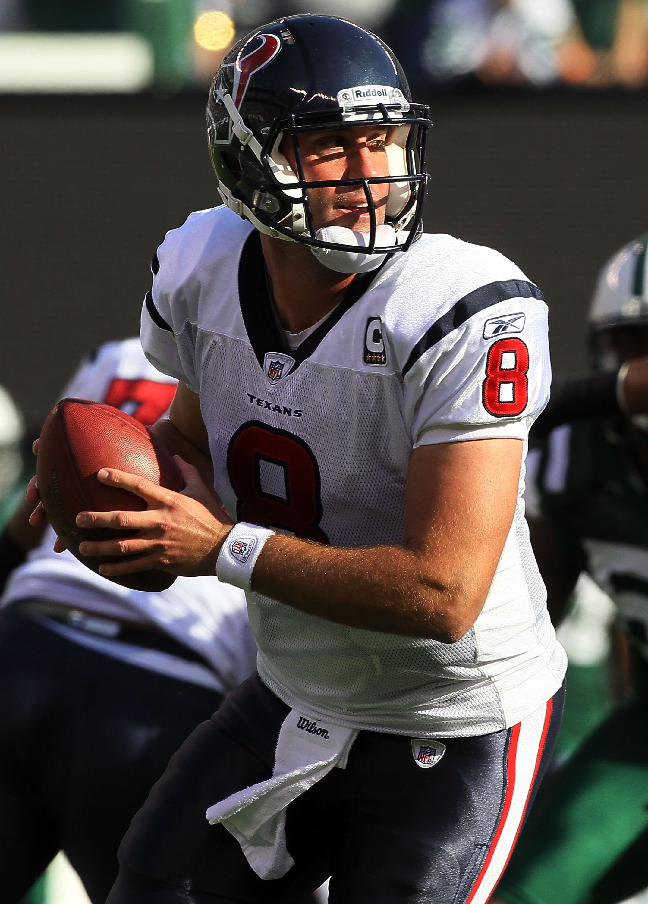 EAST RUTHERFORD, NJ - NOVEMBER 21:  Matt Schaub #8 of the Houston Texans looks to throw a pass against the New York Jets on November 21, 2010 at the New Meadowlands Stadium in East Rutherford, New Jersey.  (Photo by Jim McIsaac/Getty Images)