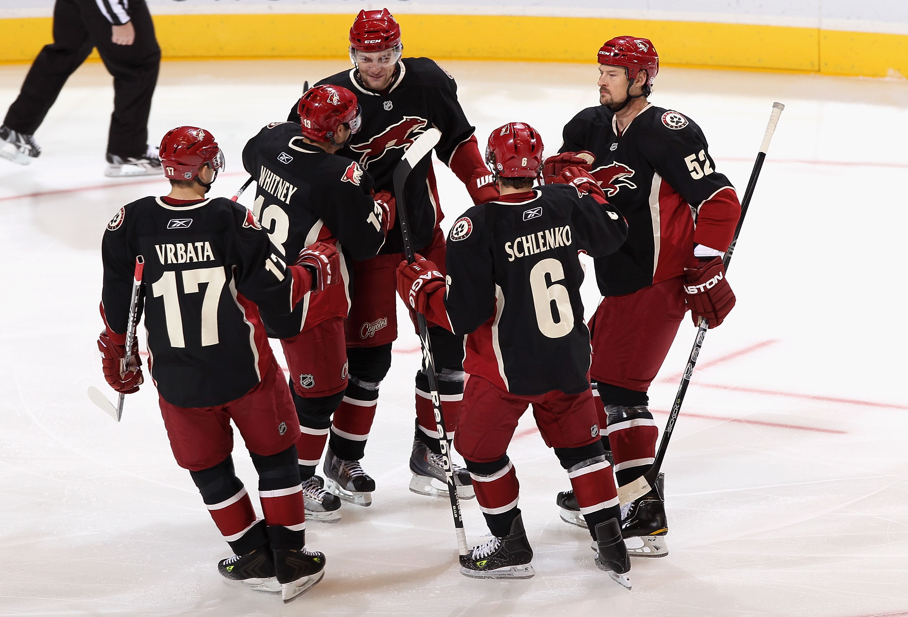 GLENDALE, AZ - NOVEMBER 23:  Martin Hanzal #11 of the Phoenix Coyotes celebrates with teammates after Hanzal scored a first period goal against the Edmonton Oilers during the NHL game at Jobing.com Arena on November 23, 2010 in Glendale, Arizona.  (Photo