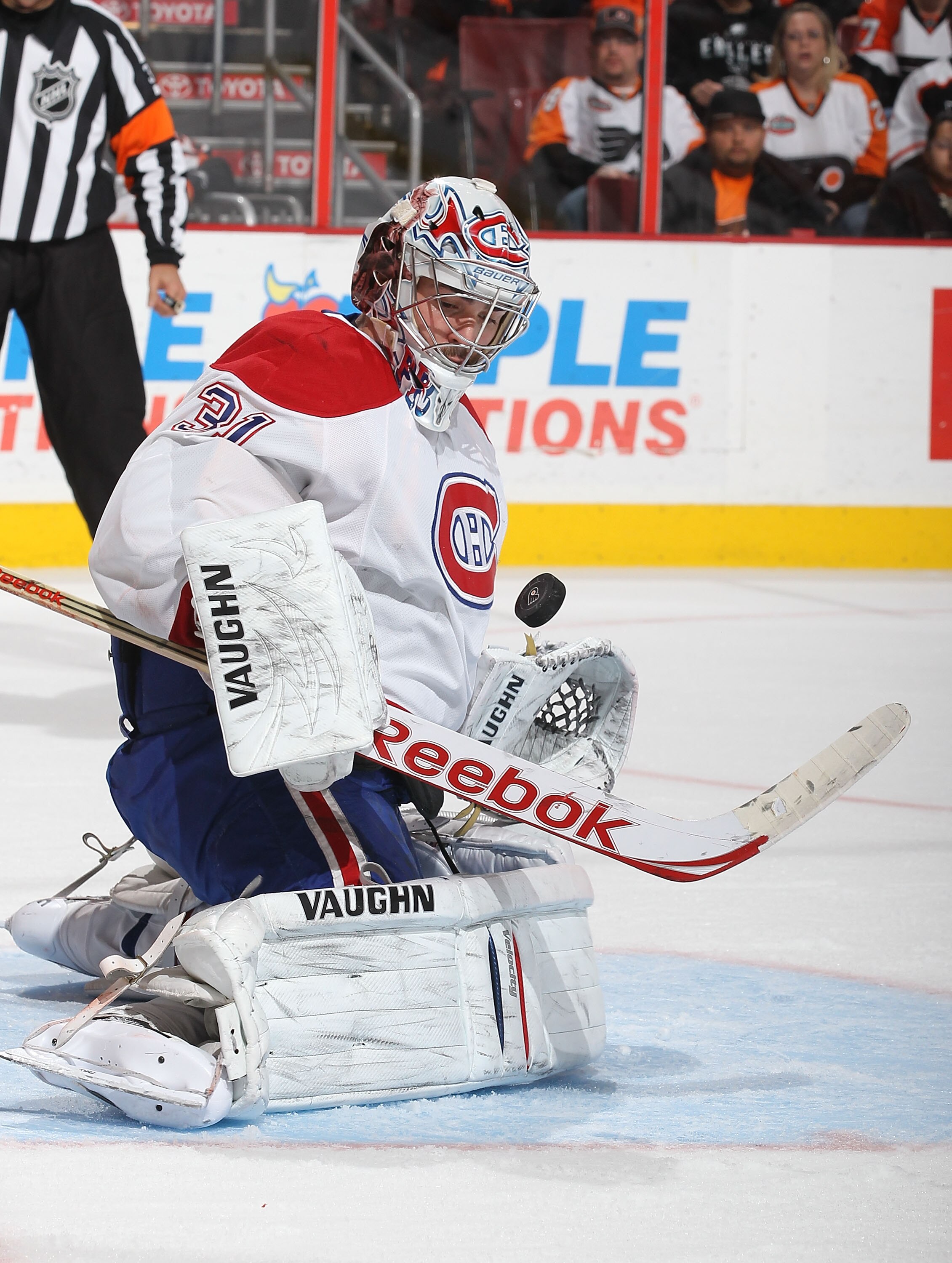 PHILADELPHIA - NOVEMBER 22:  Carey Price #31 of the Montreal Canadiens makes a save against The Philadelphia Flyers during their game on November 22, 2010 at The Wells Fargo Center in Philadelphia, Pennsylvania.  (Photo by Al Bello/Getty Images)