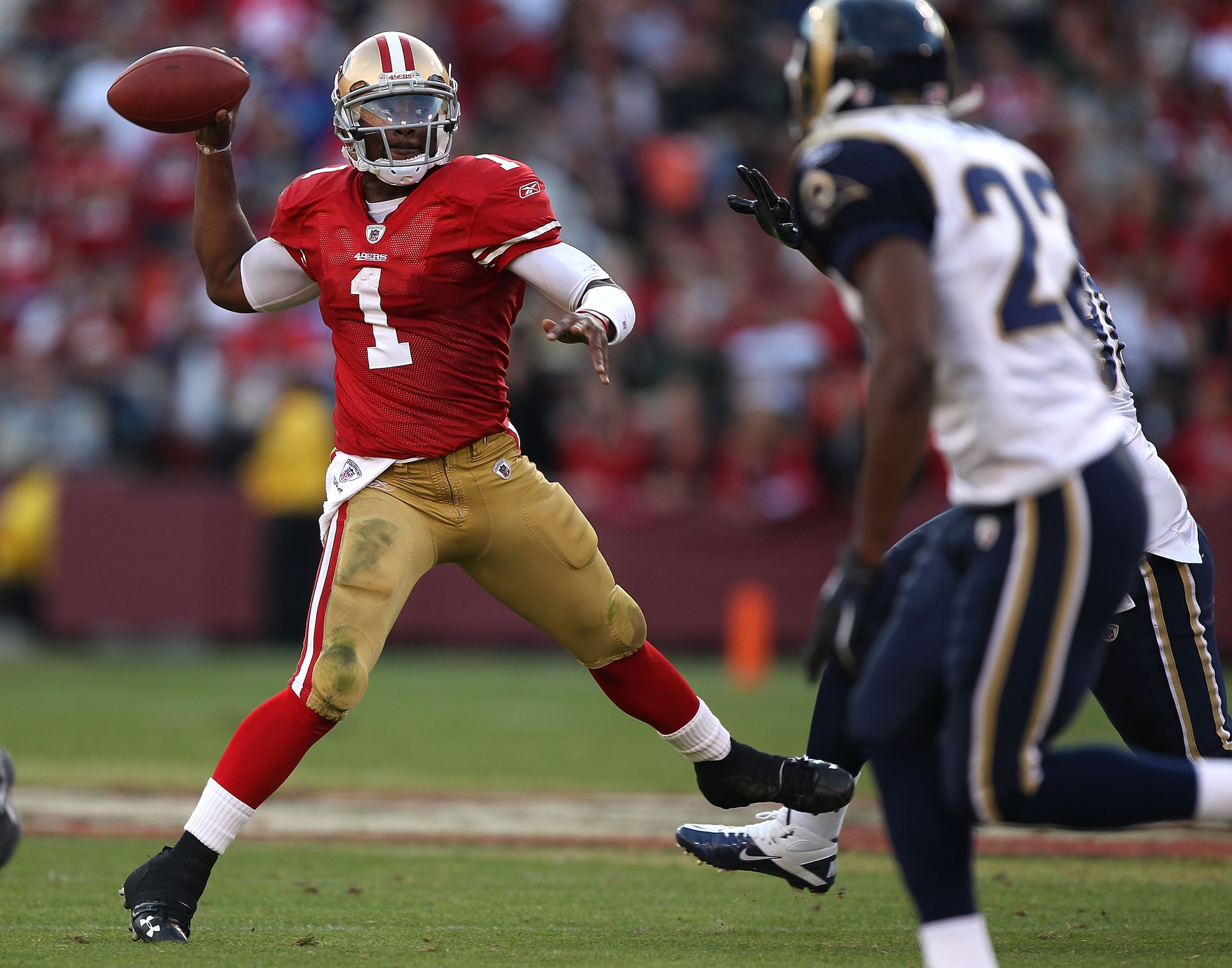 SAN FRANCISCO - NOVEMBER 14:  Troy Smith #1 of the San Francisco 49ers passes against the St. Louis Rams during an NFL game at Candlestick Park on November 14, 2010 in San Francisco, California.  (Photo by Jed Jacobsohn/Getty Images)