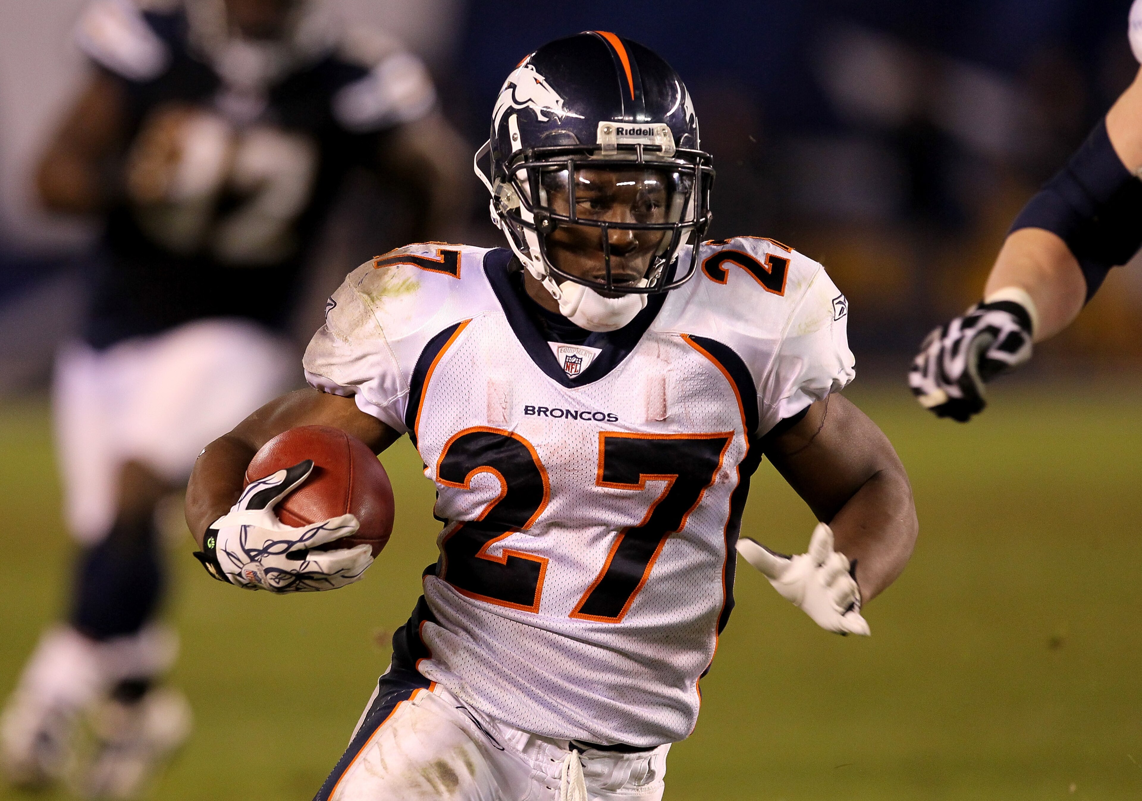 SAN DIEGO - NOVEMBER 22: Running back Knowshon Moreno #27 of the Denver Broncos carries the ball against the San Diego Chargers at Qualcomm Stadium on November 22, 2010 in San Diego, California. The Chargers won 35-14.   (Photo by Stephen Dunn/Getty Image