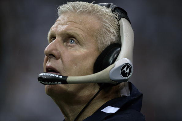 DALLAS - SEPTEMBER 17:  Head coach Bill Parcells of the Dallas Cowboys coaches against the Washington Redskins at Texas Stadium in Dallas, Texas on September 17, 2006. Dallas won 27 - 10.  Parcells is viewed as a legendary NFL coach with two Super-Bowl vi
