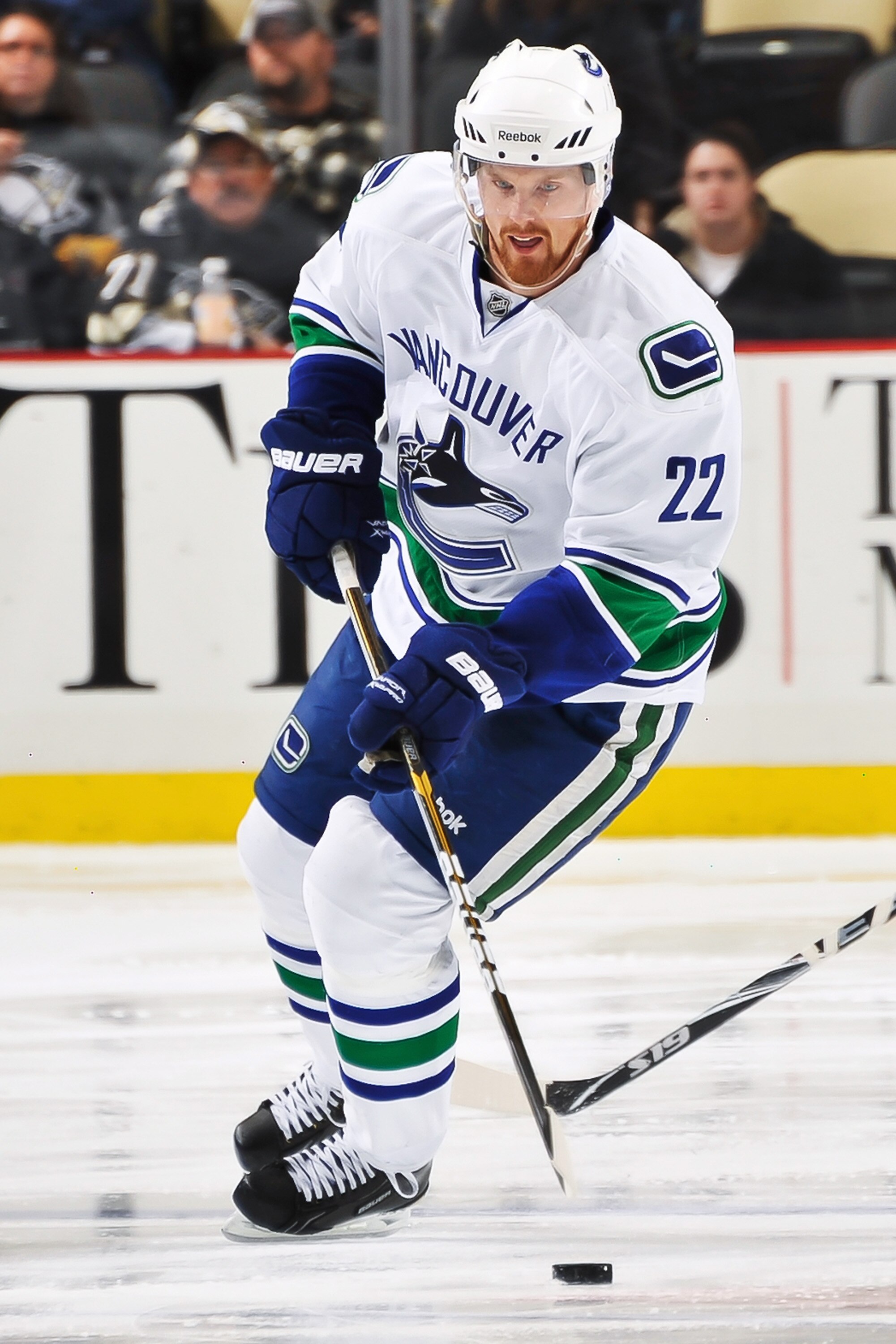 PITTSBURGH - NOVEMBER 17:  Daniel Sedin #22 of the Vancouver Canucks skates with the puck against the Pittsburgh Penguins on November 17, 2010 at Consol Energy Center in Pittsburgh, Pennsylvania.  (Photo by Jamie Sabau/Getty Images)