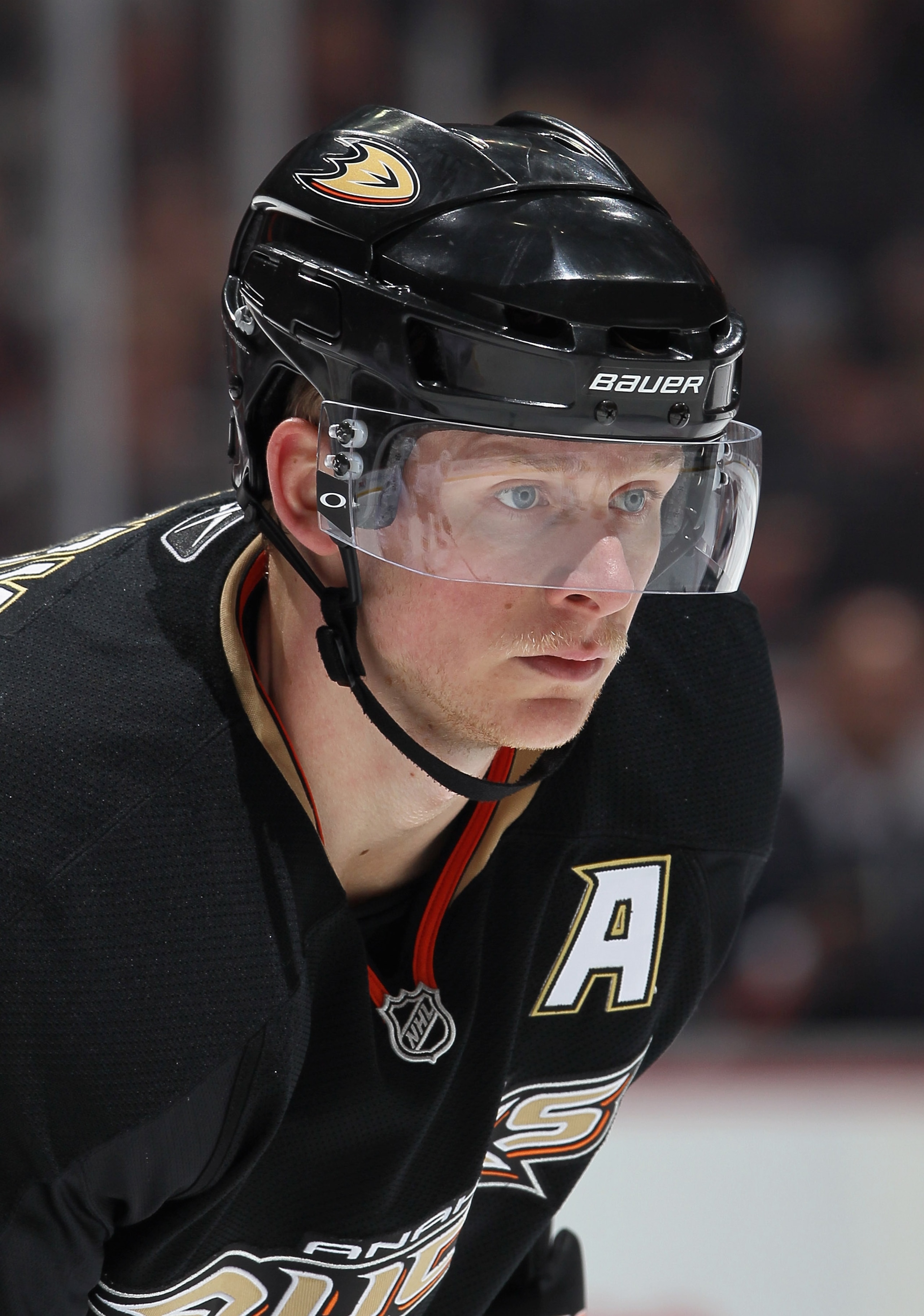 ANAHEIM, CA - NOVEMBER 21:  Corey Perry #10 of the Anaheim Ducks waits to face off against the Edmonton Oilers at the Honda Center on November 21, 2010 in Anaheim, California.  (Photo by Jeff Gross/Getty Images)