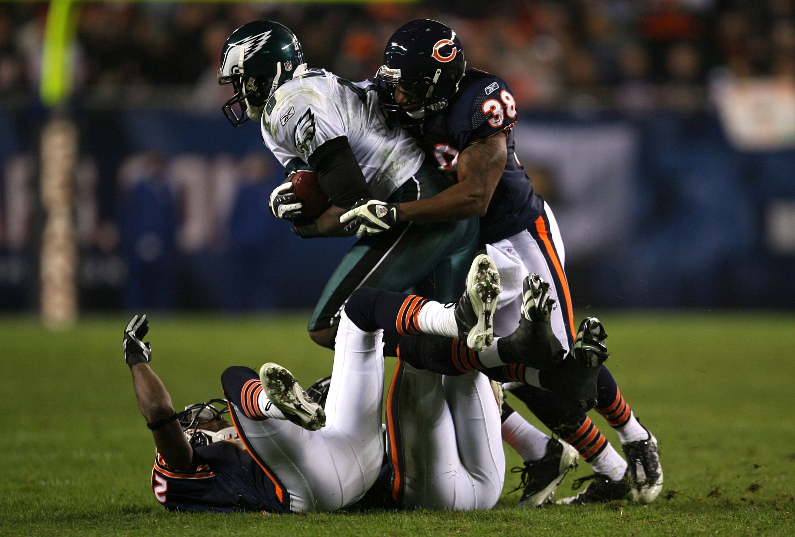 CHICAGO - NOVEMBER 22: Danieal Manning #38 of the Chicago Bears hits and tackles Jeremy Maclin #15 of the Philadelphia Eagles as Maclin makes a reception in the second quarter at Soldier Field on November 22, 2009 in Chicago, Illinois. (Photo by Jonathan CHICAGO - NOVEMBER 22: Danieal Manning #38 of the Chicago Bears hits and tackles Jeremy Maclin #15 of the Philadelphia Eagles as Maclin makes a reception in the second quarter at Soldier Field on November 22, 2009 in Chicago, Illinois. (Photo by Jonathan