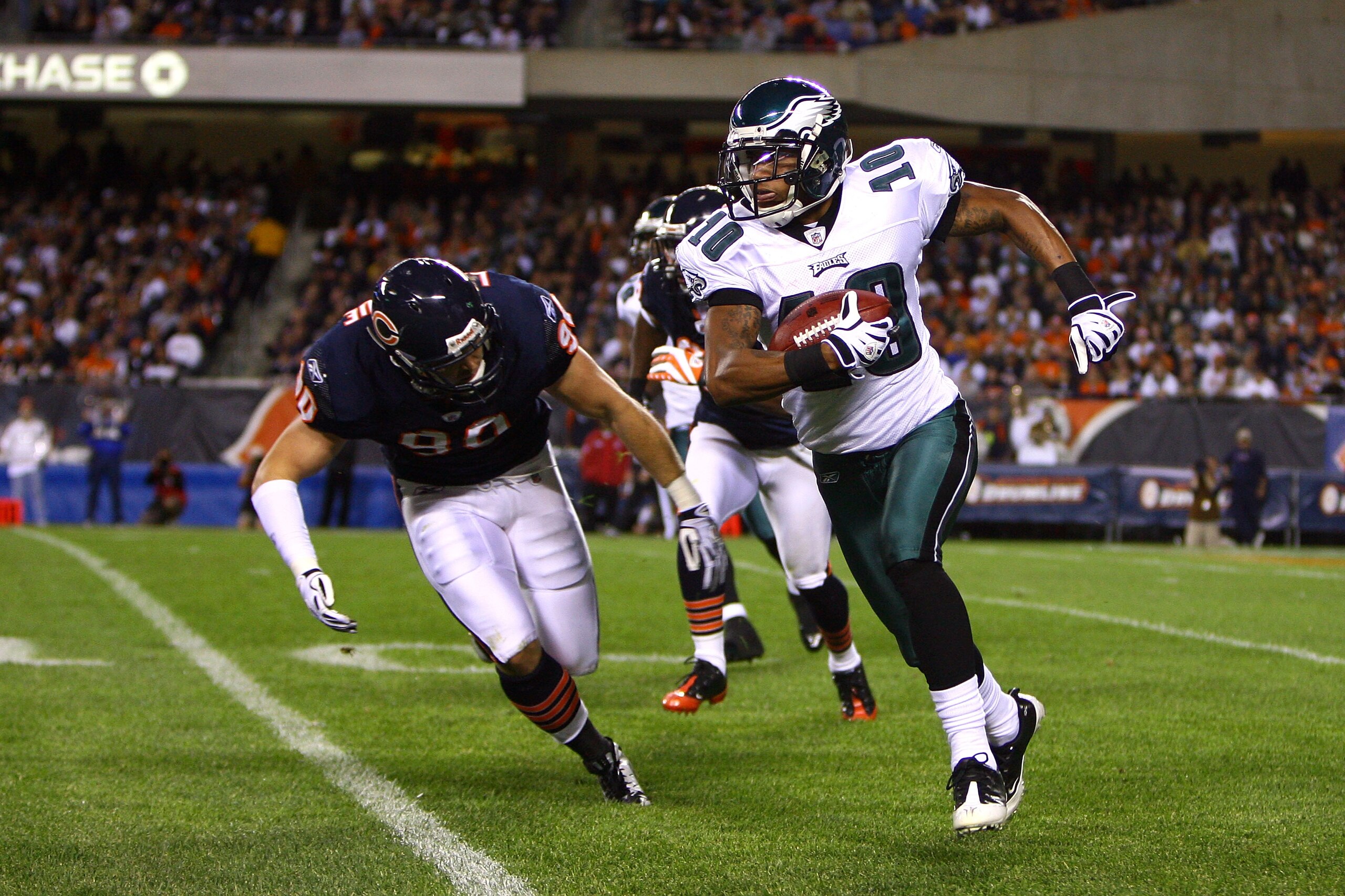 CHICAGO - SEPTEMBER 28: DeSean Jackson #10 of the Philadelphia Eagles runs for yards after the catch against Joey LaRocque #90 of the Chicago Bears at Soldier Field on September 28, 2008 in Chicago, Illinois. (Photo by Jeff Gross/Getty Images) CHICAGO - SEPTEMBER 28: DeSean Jackson #10 of the Philadelphia Eagles runs for yards after the catch against Joey LaRocque #90 of the Chicago Bears at Soldier Field on September 28, 2008 in Chicago, Illinois. (Photo by Jeff Gross/Getty Images)