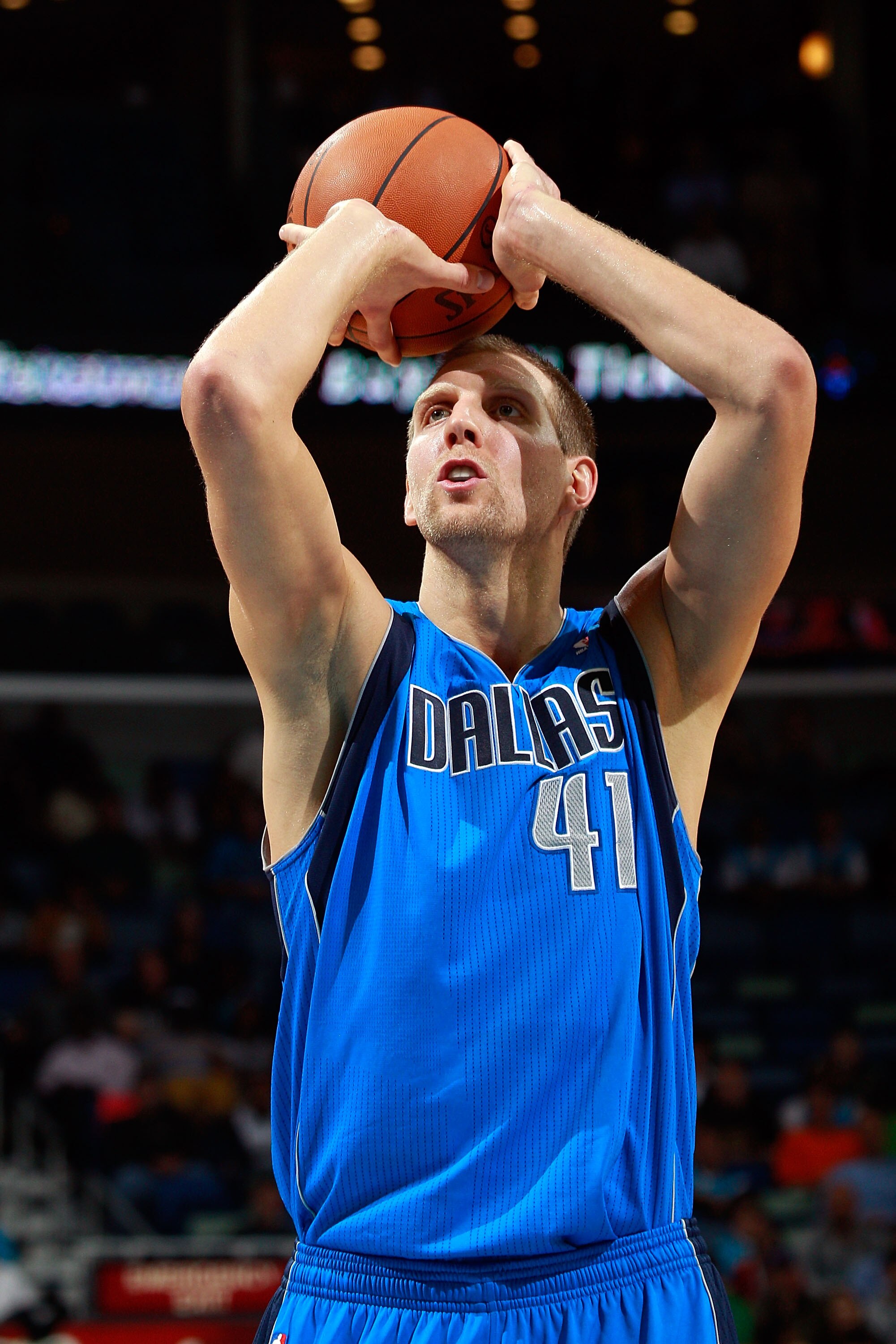 NEW ORLEANS - NOVEMBER 17:  Dirk Nowitzki #41 of the Dallas Mavericks shoots a freethrow during the game against the New Orleans Hornets at the New Orleans Arena on November 17, 2010 in New Orleans, Louisiana.  NOTE TO USER: User expressly acknowledges an