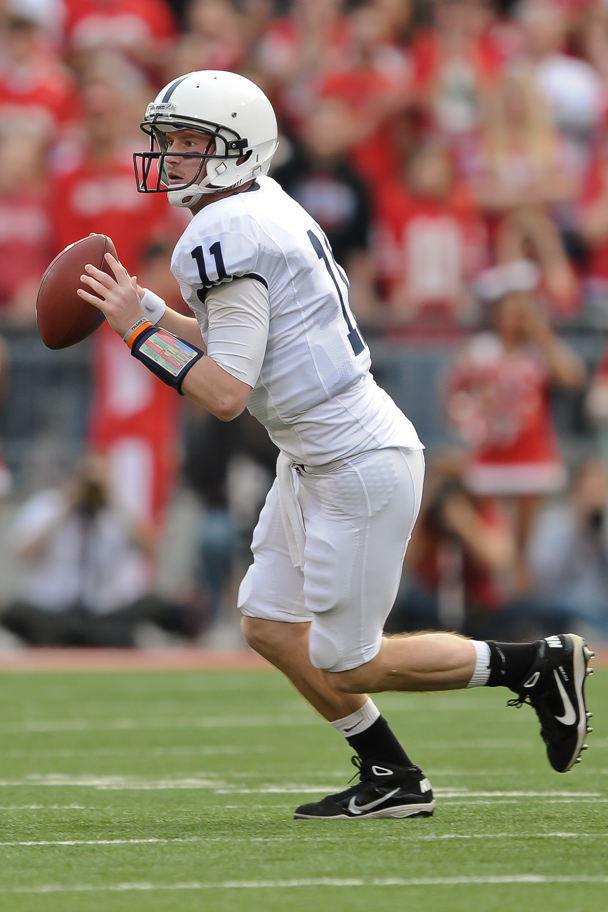 COLUMBUS, OH - NOVEMBER 13:  Quarterback Matt McGloin #11 of the Penn State Nittany Lions looks to pass against the Ohio State Buckeyes at Ohio Stadium on November 13, 2010 in Columbus, Ohio.  (Photo by Jamie Sabau/Getty Images)