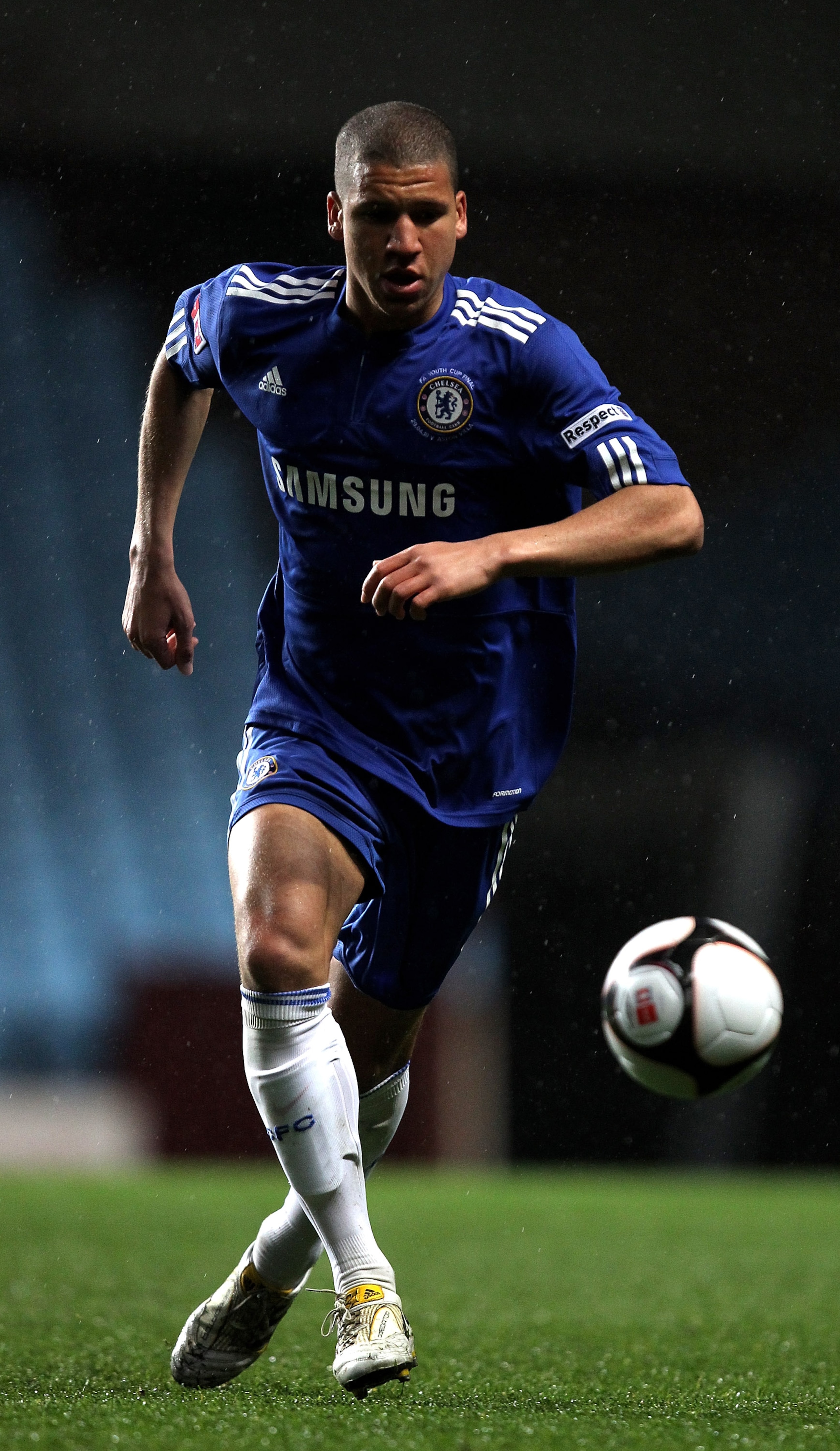 BIRMINGHAM, ENGLAND - APRIL 29:  Jeffrey Bruma of Chelsea controls the ball during the FA Youth Cup Final 1st leg between Aston Villa and Chelsea at Villa Park on April 29, 2010 in Birmingham, England.  (Photo by David Rogers/Getty Images)