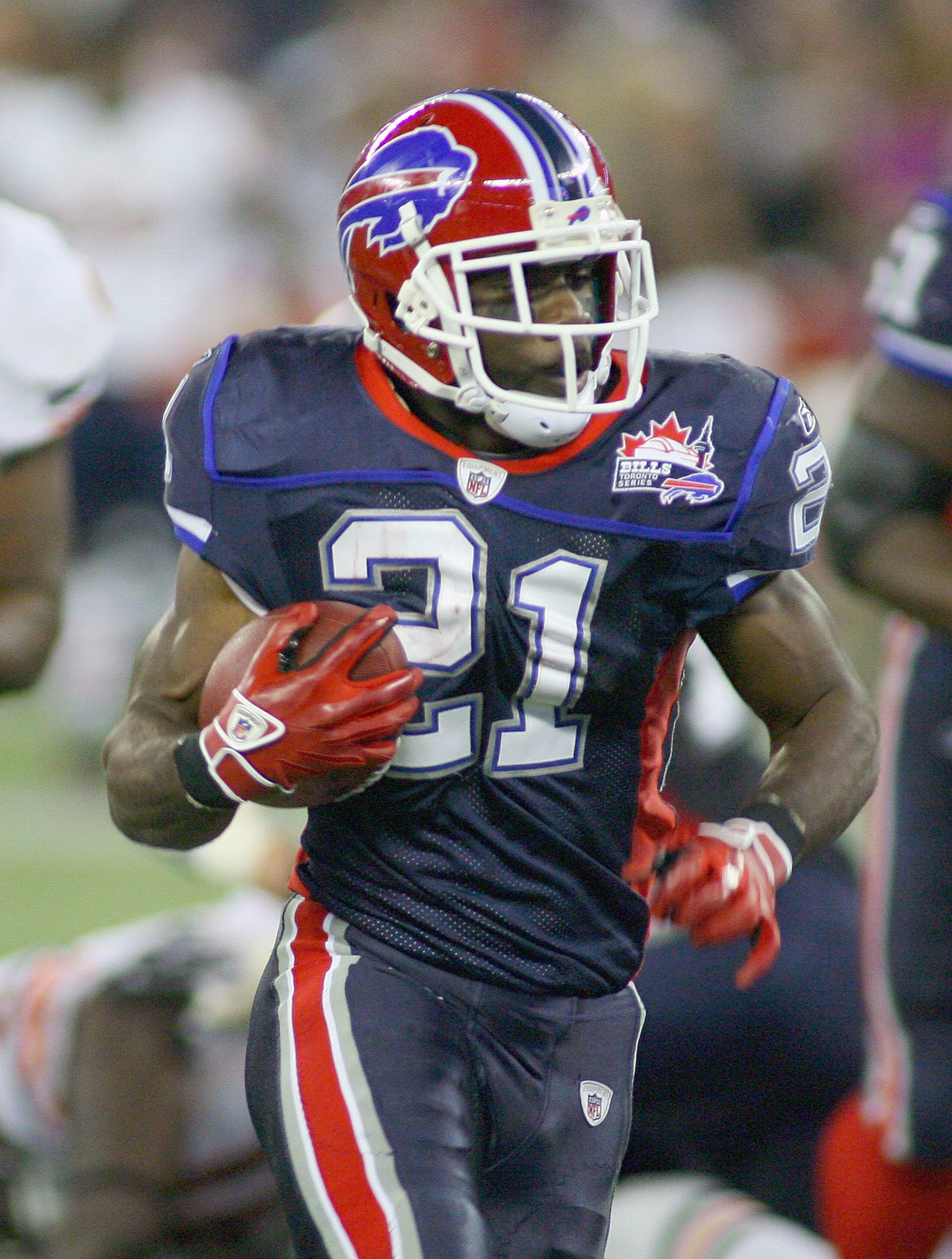 TORONTO, ON - NOVEMBER 07:  C.J. Spiller #21 of the Buffalo Bills walks runs against the Chicago Bears at Rogers Centre on November 7, 2010 in Toronto, Canada. Chicago won 22-19.  (Photo by Rick Stewart/Getty Images)