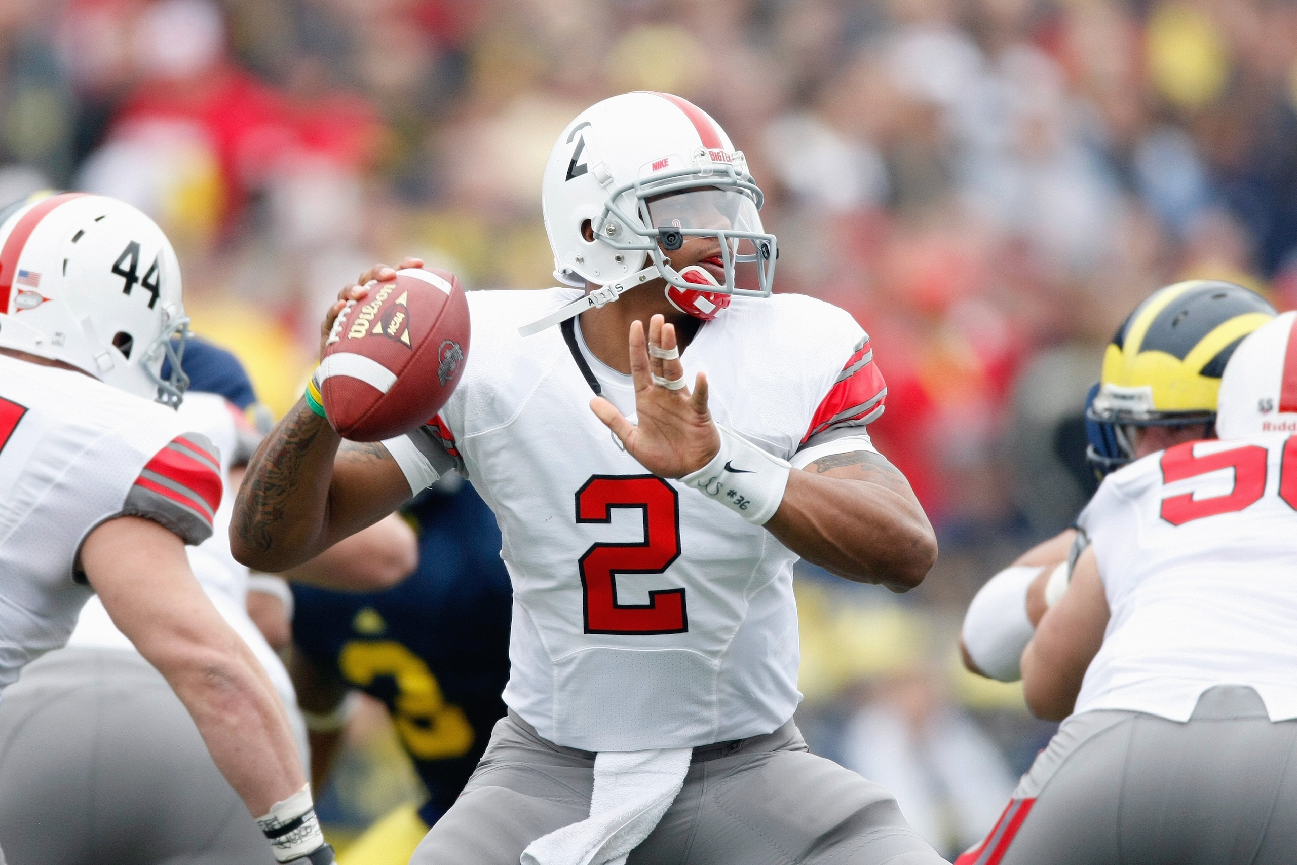 ANN ARBOR, MI - NOVEMBER 21:  Terrelle Pryor #2 of the Ohio State Buckeyes throws a second quarter pass while playing the Michigan Wolverines on November 21, 2009 at Michigan Stadium in Ann Arbor, Michigan.  (Photo by Gregory Shamus/Getty Images)