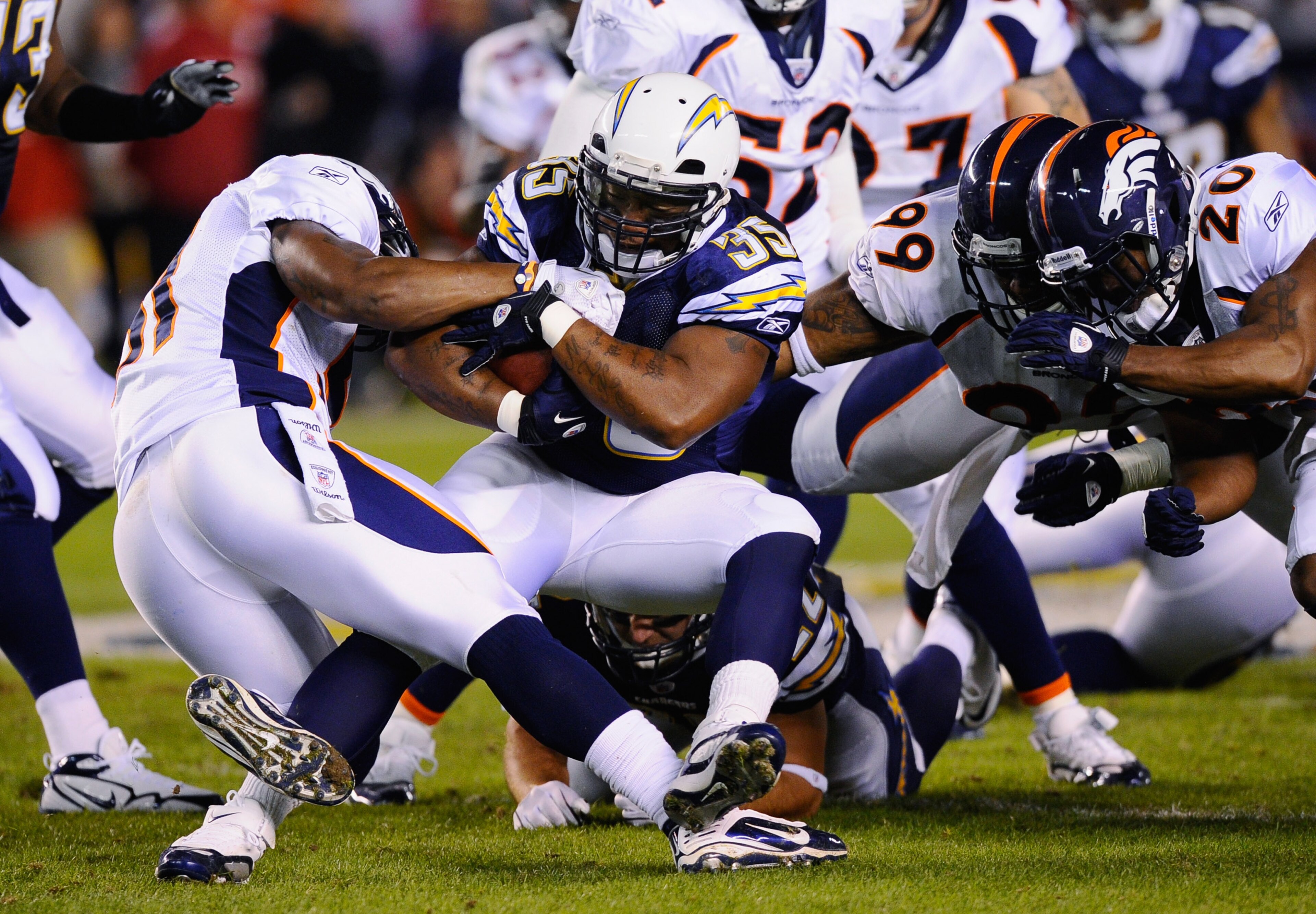 SAN DIEGO - NOVEMBER 22:  Mike Tolbert #35 of the San Diego Chargers in action against Denver Broncos at Qualcomm Stadium on November 22, 2010 in San Diego, California.  (Photo by Kevork Djansezian/Getty Images)