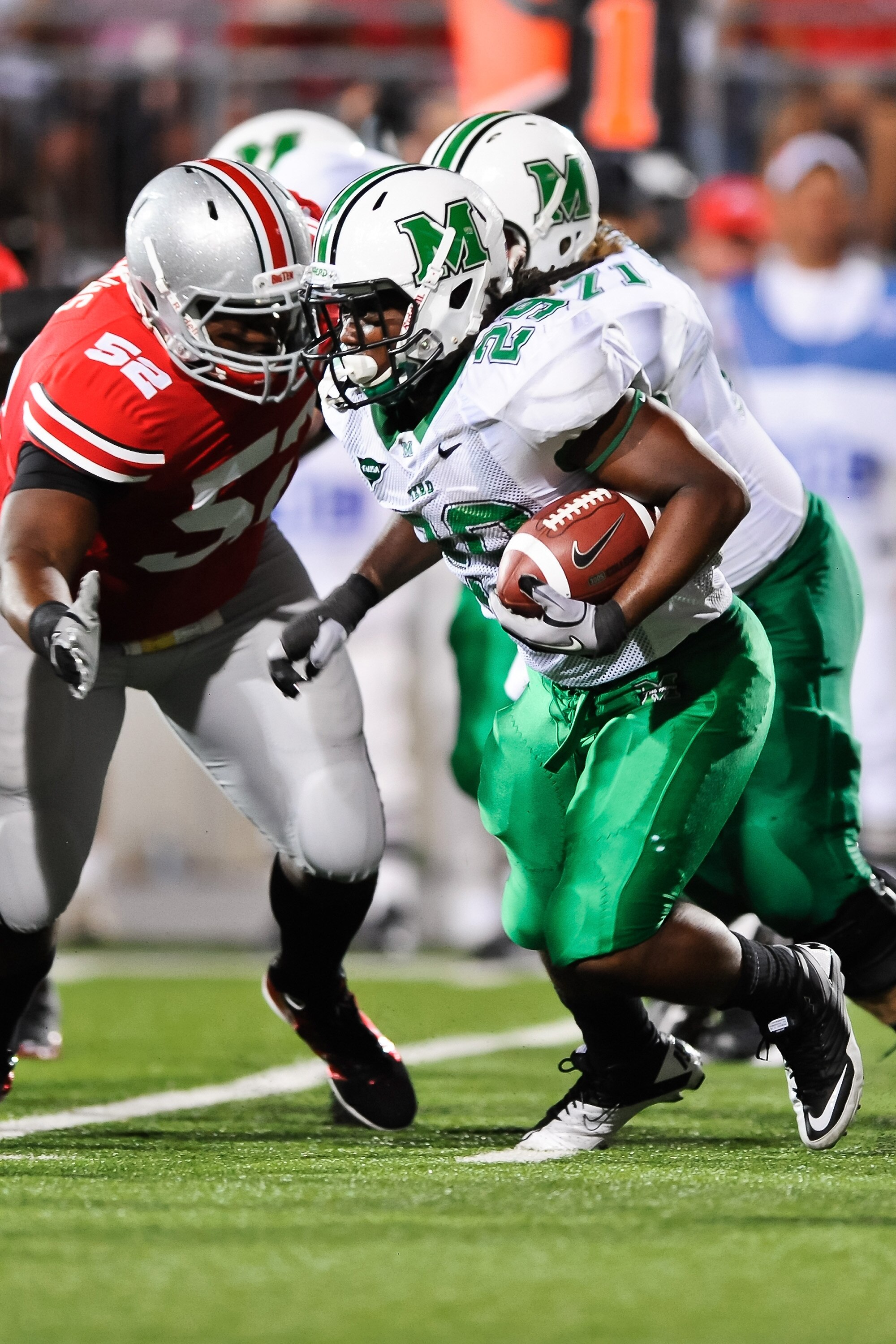 COLUMBUS, OH - SEPTEMBER 2: Martin Ward #29 of the Marshall Thundering Herd runs with the ball against the Ohio State Buckeyes at Ohio Stadium on September 2, 2010 in Columbus, Ohio. (Photo by Jamie Sabau/Getty Images)