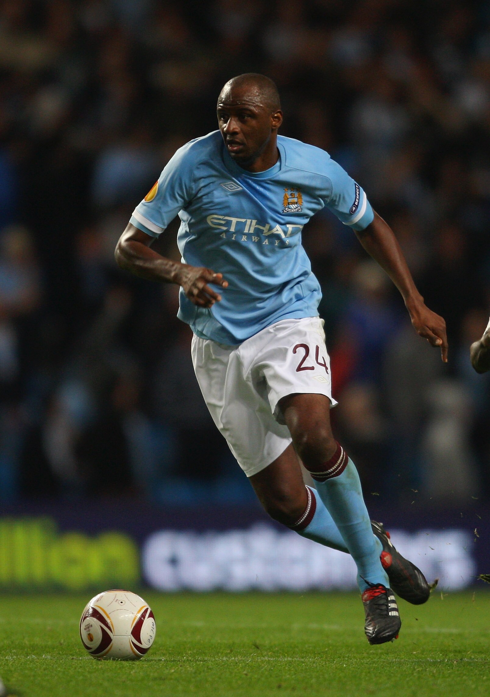 MANCHESTER, ENGLAND - OCTOBER 21:  Manchester City player Patrick Vieira in action during the UEFA Europa League Group A match between Manchester City and KKS Lech Poznan at City of Manchester Stadium on October 21, 2010 in Manchester, England.  (Photo by
