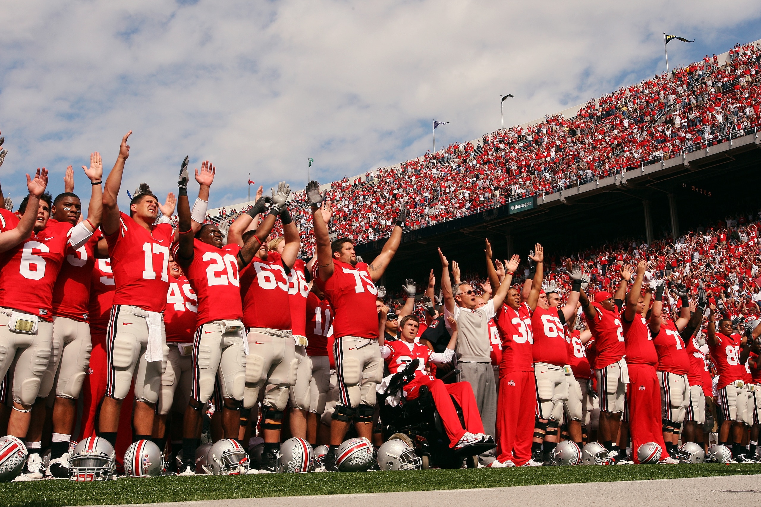 COLUMBUS, OH - SEPTEMBER 27:  Ohio State Buckeyes' head coach Jim Tressel leads his team in the singing of the school's alma mater, Carmen Ohio, after the Buckeyes defeated the Minnesota Golden Gophers 34-21 on September 27, 2008 at Ohio Stadium in Columb