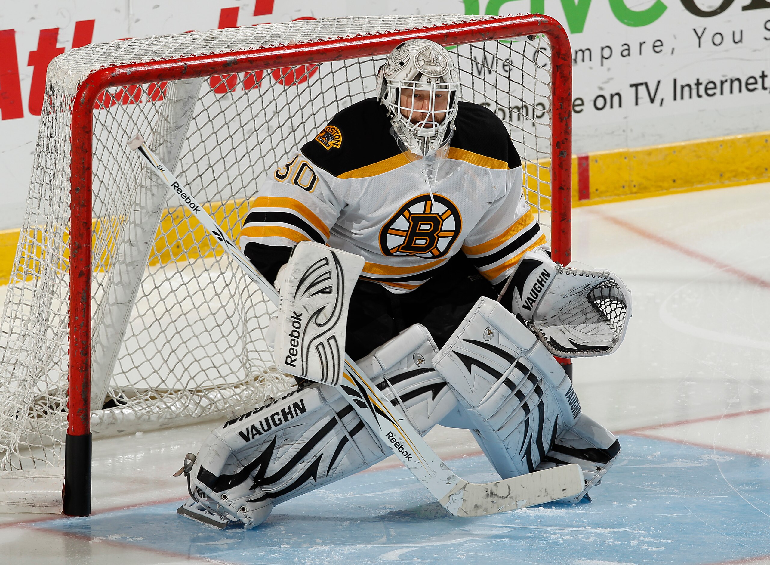 SUNRISE, FL - NOVEMBER 24: Goaltender Tim Thomas #30 of the Boston Bruins warms up prior to the game against the Florida Panthers on November 24, 2010 at the BankAtlantic Center in Sunrise, Florida. (Photo by Joel Auerbach/Getty Images)