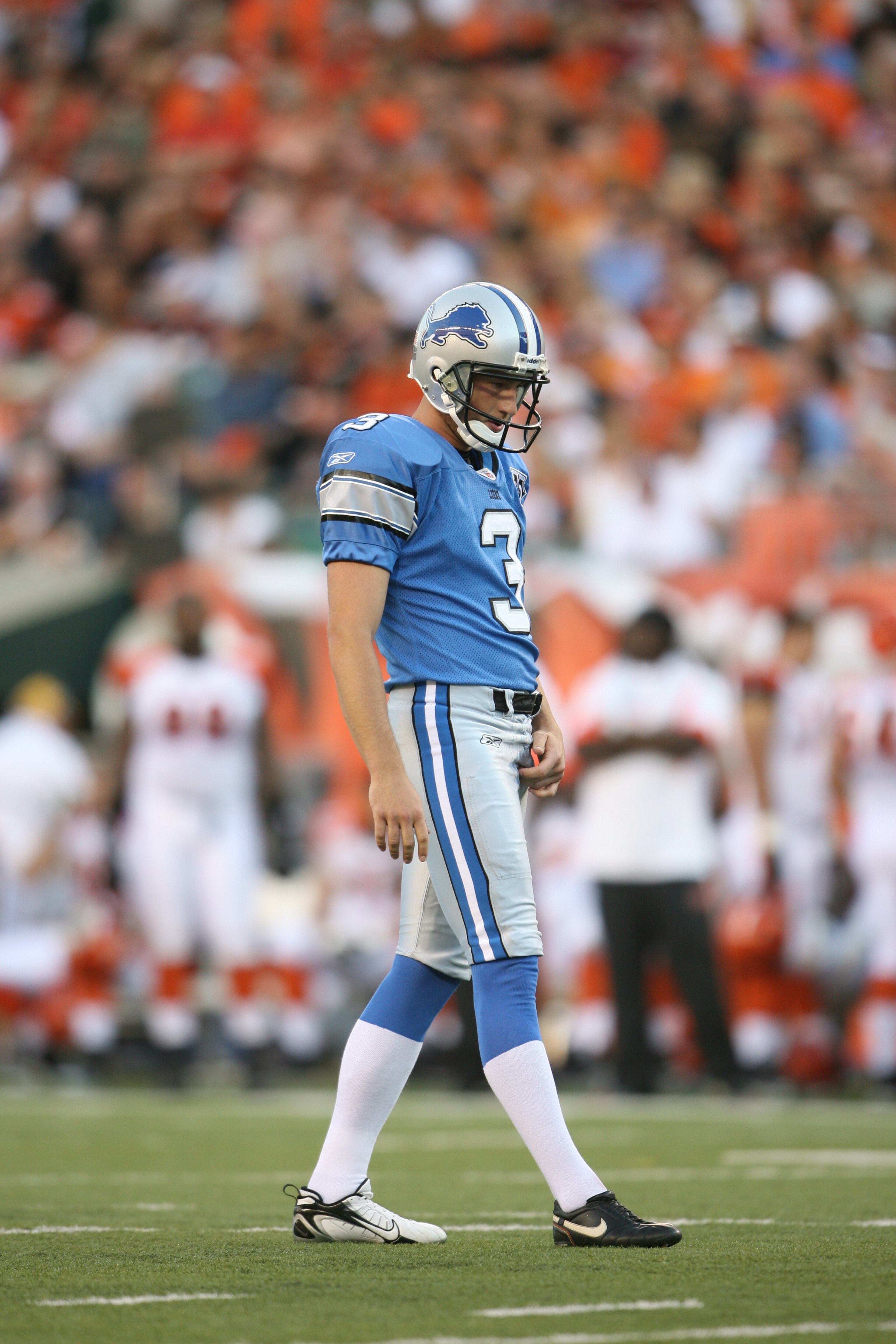 CINCINNATI - AUGUST 17:  Dave Rayner #3 of the Detroit Lions waits to kick the ball during the NFL game against the Cincinnati Bengals at Paul Brown Stadium on August 17, 2008 in Cincinnati, Ohio.  (Photo by Andy Lyons/Getty Images)