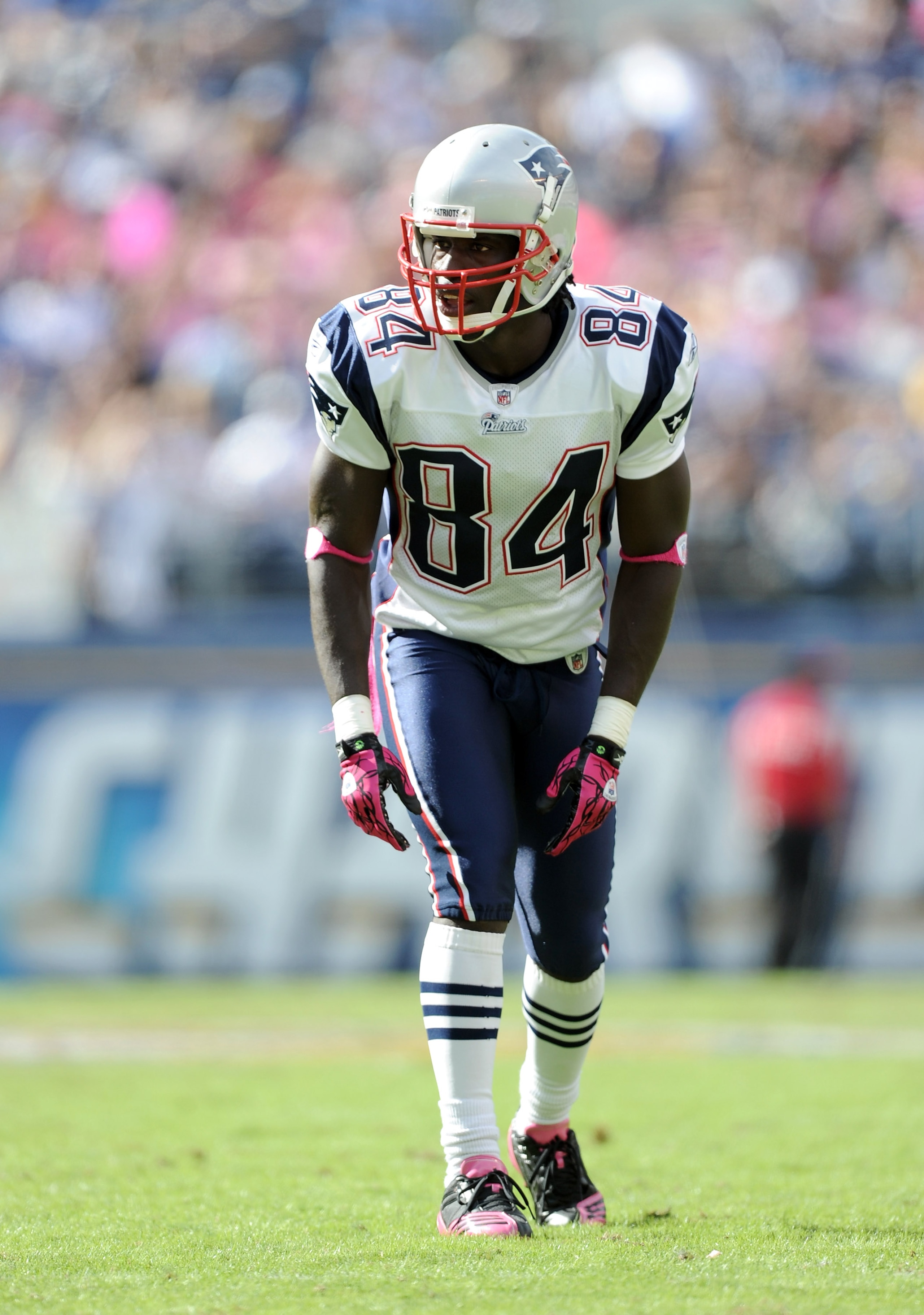 SAN DIEGO - OCTOBER 24:  Deion Branch #84 of the New England Patriots ready at the line of scrimmage against the San Diego Chargers at Qualcomm Stadium on October 24, 2010 in San Diego, California.  (Photo by Harry How/Getty Images)