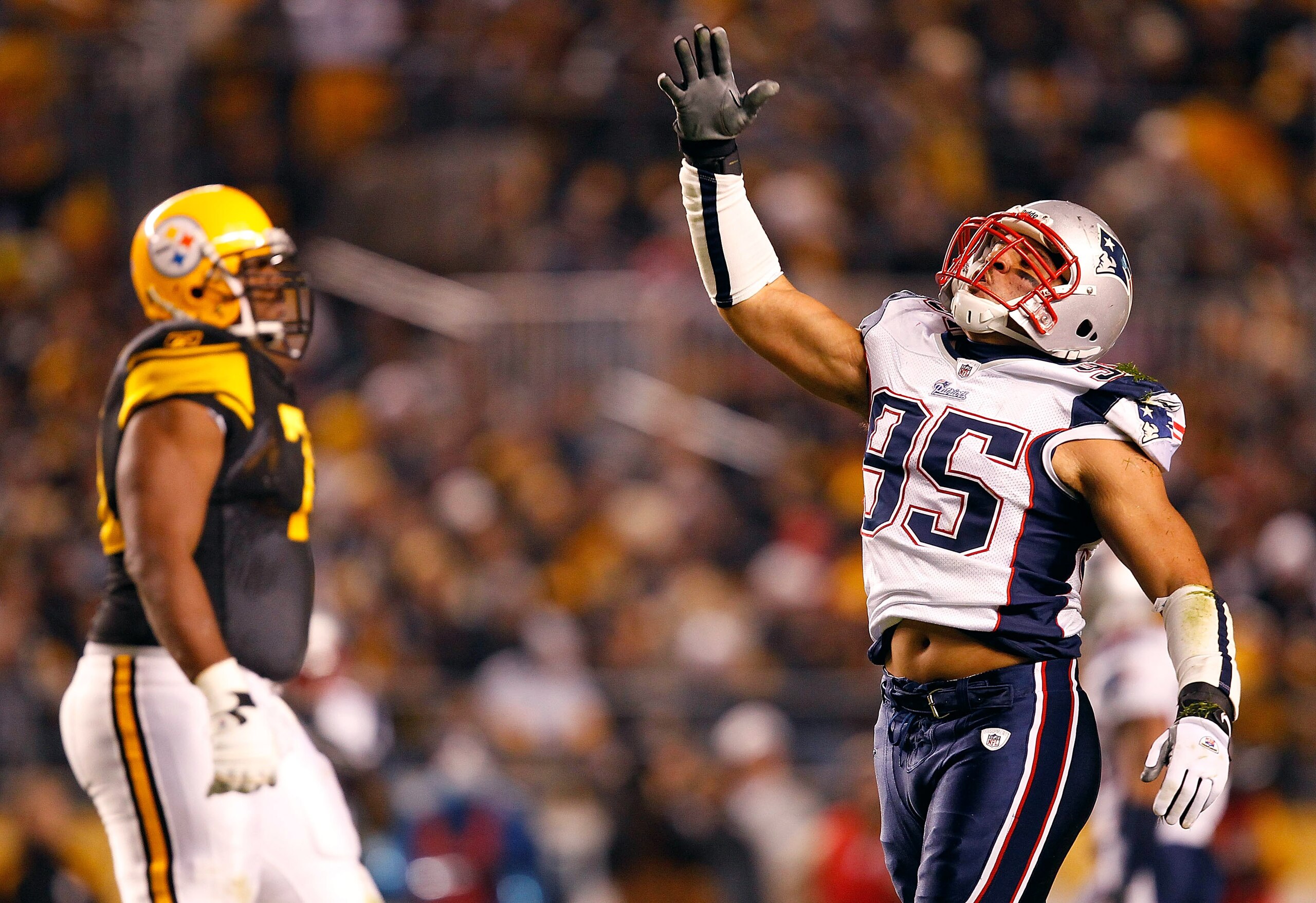 PITTSBURGH - NOVEMBER 14: Aaron Hernandez #85 of the New England Patriots celebrates during the game against the Pittsburgh Steelers on November 14, 2010 at Heinz Field in Pittsburgh, Pennsylvania. (Photo by Jared Wickerham/Getty Images) PITTSBURGH - NOVEMBER 14: Aaron Hernandez #85 of the New England Patriots celebrates during the game against the Pittsburgh Steelers on November 14, 2010 at Heinz Field in Pittsburgh, Pennsylvania. (Photo by Jared Wickerham/Getty Images)