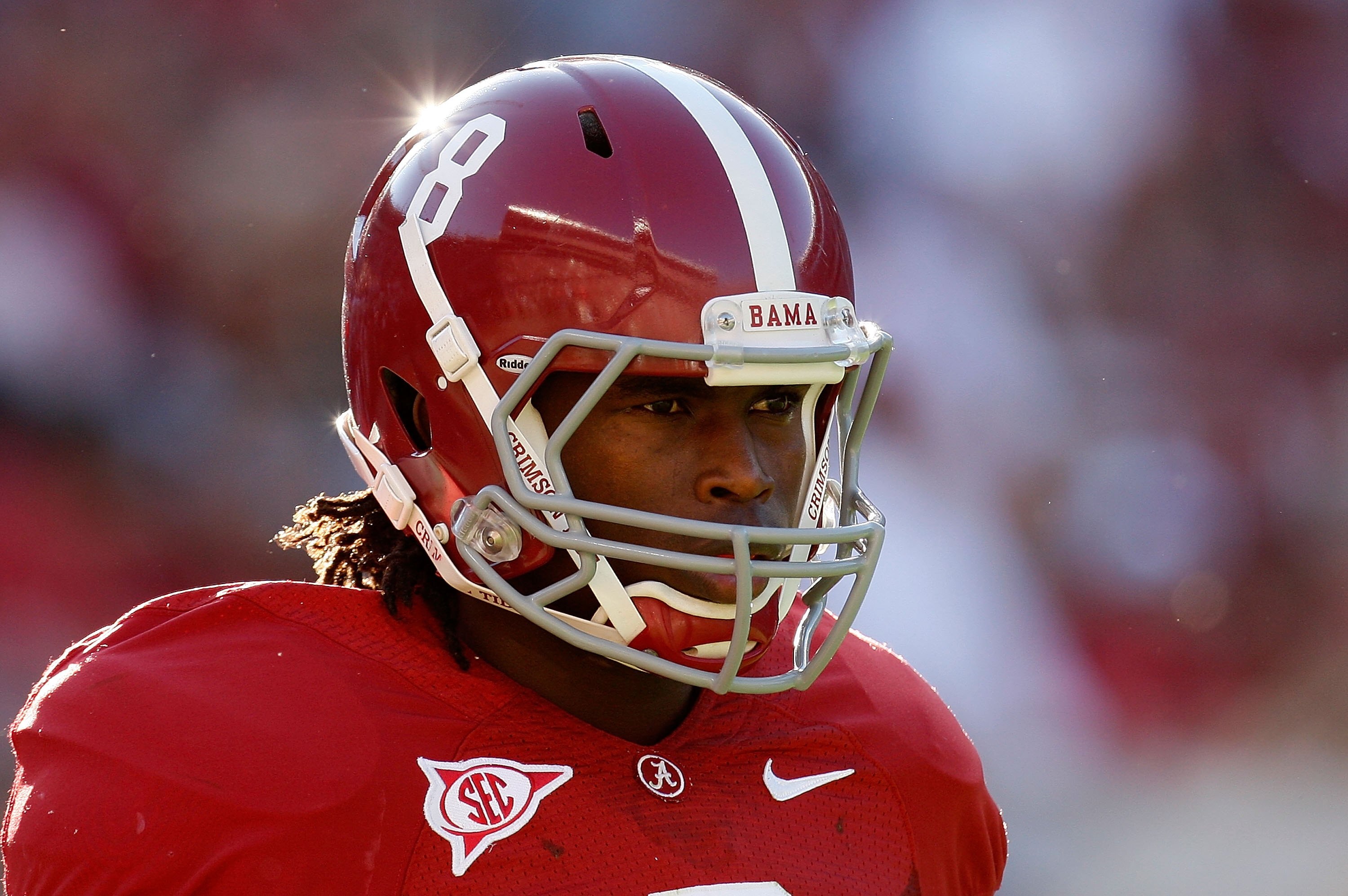 TUSCALOOSA, AL - NOVEMBER 07:  Julio Jones #8 of the Alabama Crimson Tide against the Louisiana State University Tigers at Bryant-Denny Stadium on November 7, 2009 in Tuscaloosa, Alabama.  (Photo by Kevin C. Cox/Getty Images)