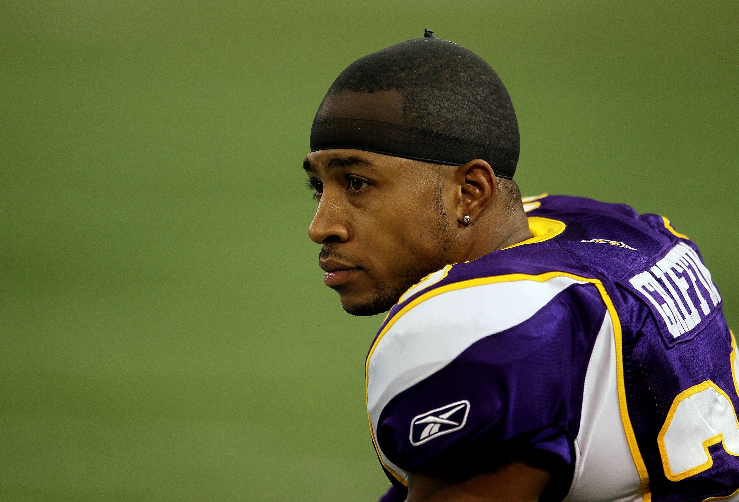 MINNEAPOLIS - SEPTEMBER 26:  Cedric Griffin #23 of the Minnesota Vikings looks on against the Detroit Lions at Mall of America Field on September 26, 2010 in Minneapolis, Minnesota.  (Photo by Jeff Gross/Getty Images)